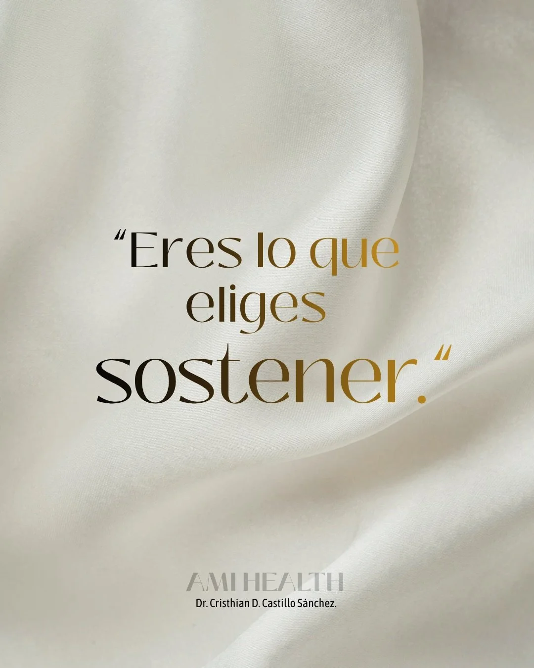 No es lo que haces&hellip; es lo que sostienes. 

Hay decisiones que no se comunican, se evidencian. En la piel. En la energ&iacute;a. En la presencia.

Cuidarte no es un h&aacute;bito, es un criterio y cuando se vuelve parte de ti, no buscas verte m