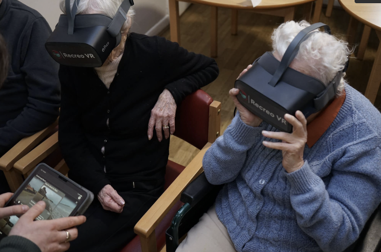 How VR Helps Reduce Loneliness in Care Settings?