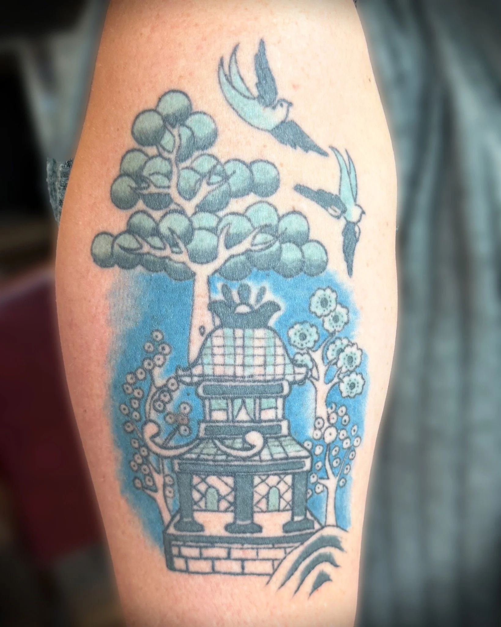This healed tattoo from **Flebbe** stopped by the shop recently, so we had to grab a picture! 🔥

We did this one a few years ago, and it&rsquo;s still looking great. We love getting to see our work again after it&rsquo;s had a few years to settle in