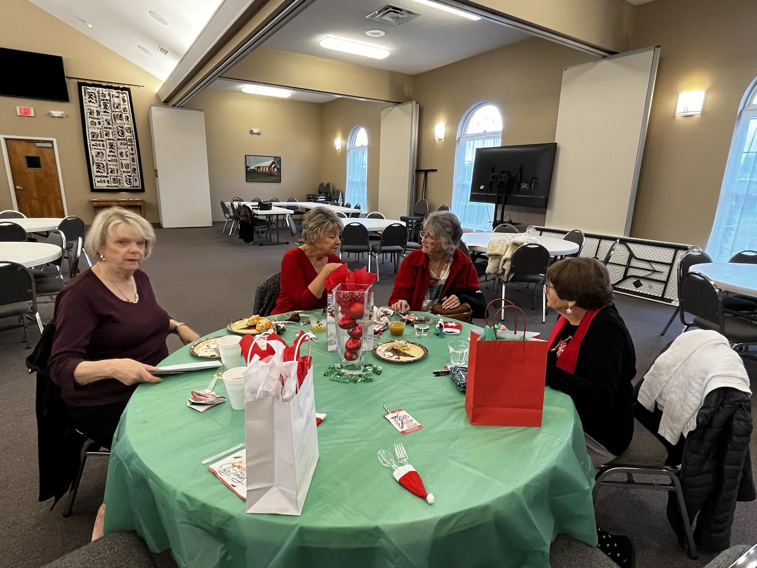 Women's Christmas Lunch 
12.6.2025