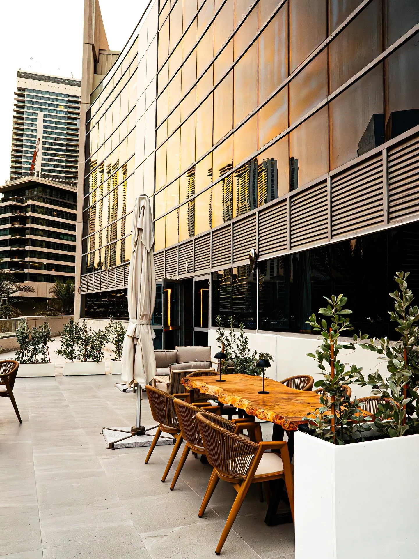 ISMA Restaurant in Dubai Marina, Bay Central 
#isma #dubai #dubaimarina