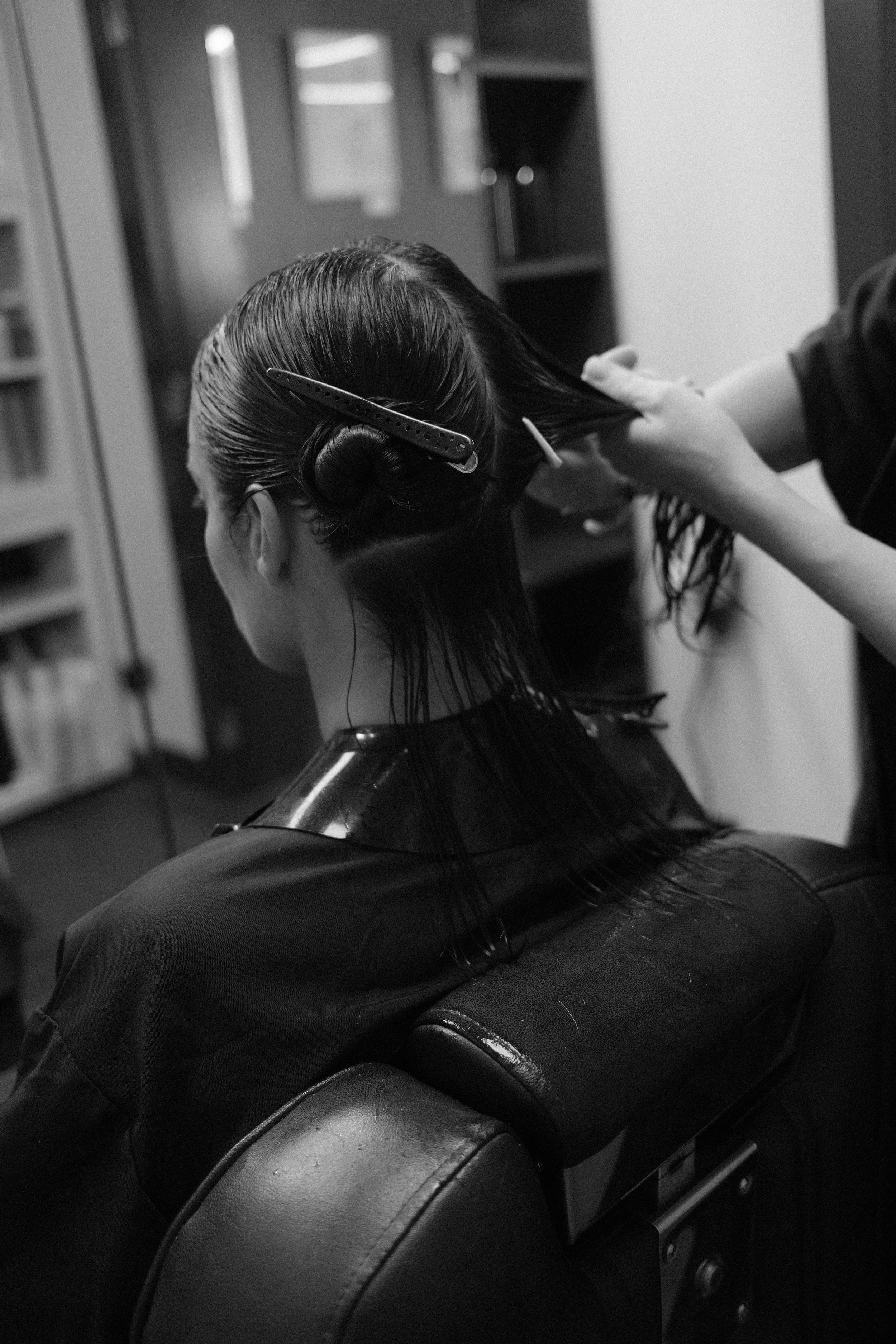 One-to-one hair appointment at Minds & More studio in Lisbon