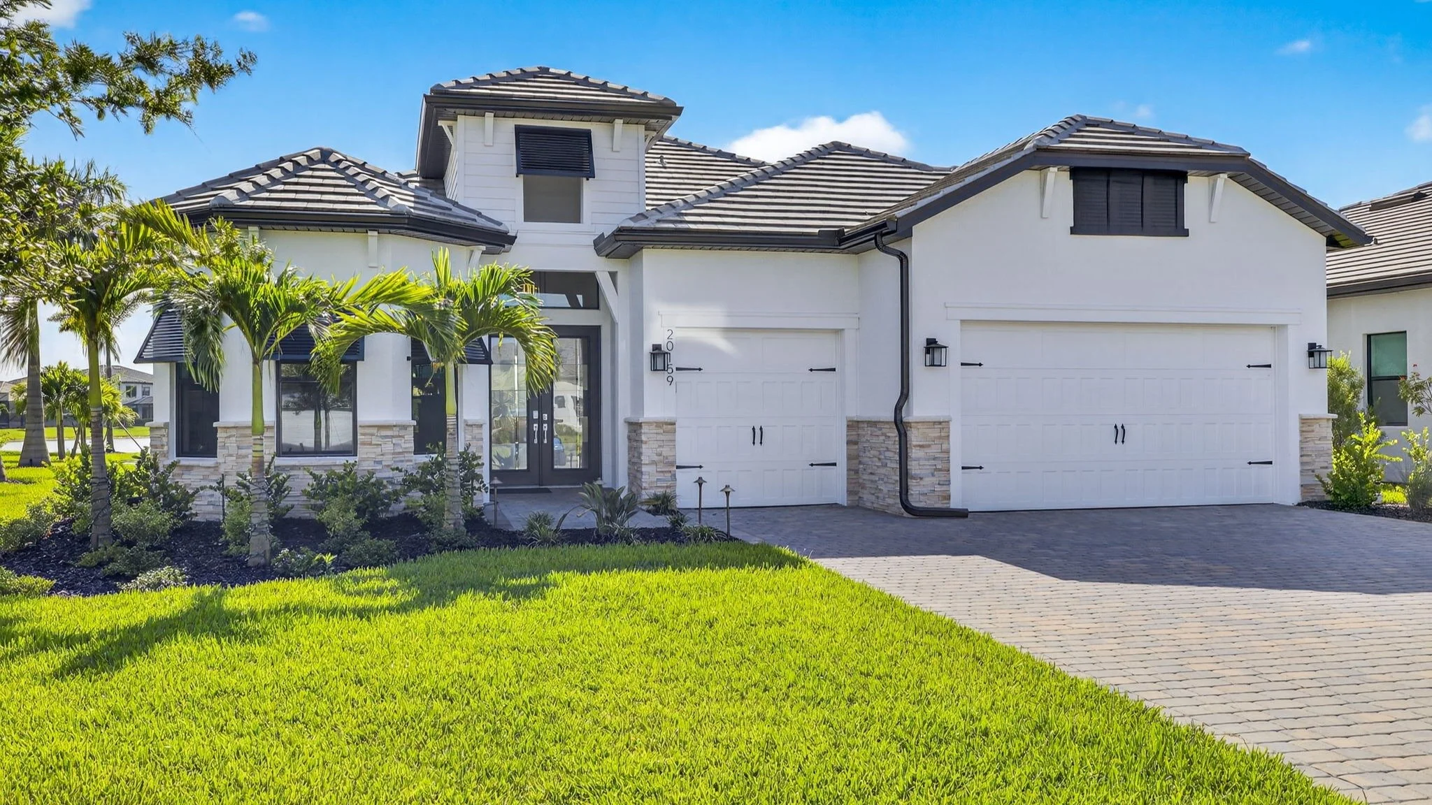 It's the quality and attention to detail that sets us apart from the rest. DM us for more info! #capecoralrealtor #ftmyersrealestate #naplesrealestate #bonitaspringsrealestate