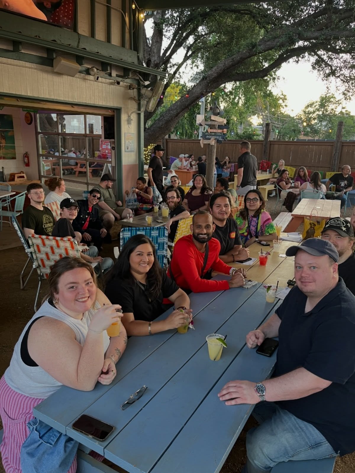 Once again, last night was an amazing meetup. The Devil Wears Prada 2 (meetup #21) was so fun to watch.

You guys are so amazing. See you at the next one!