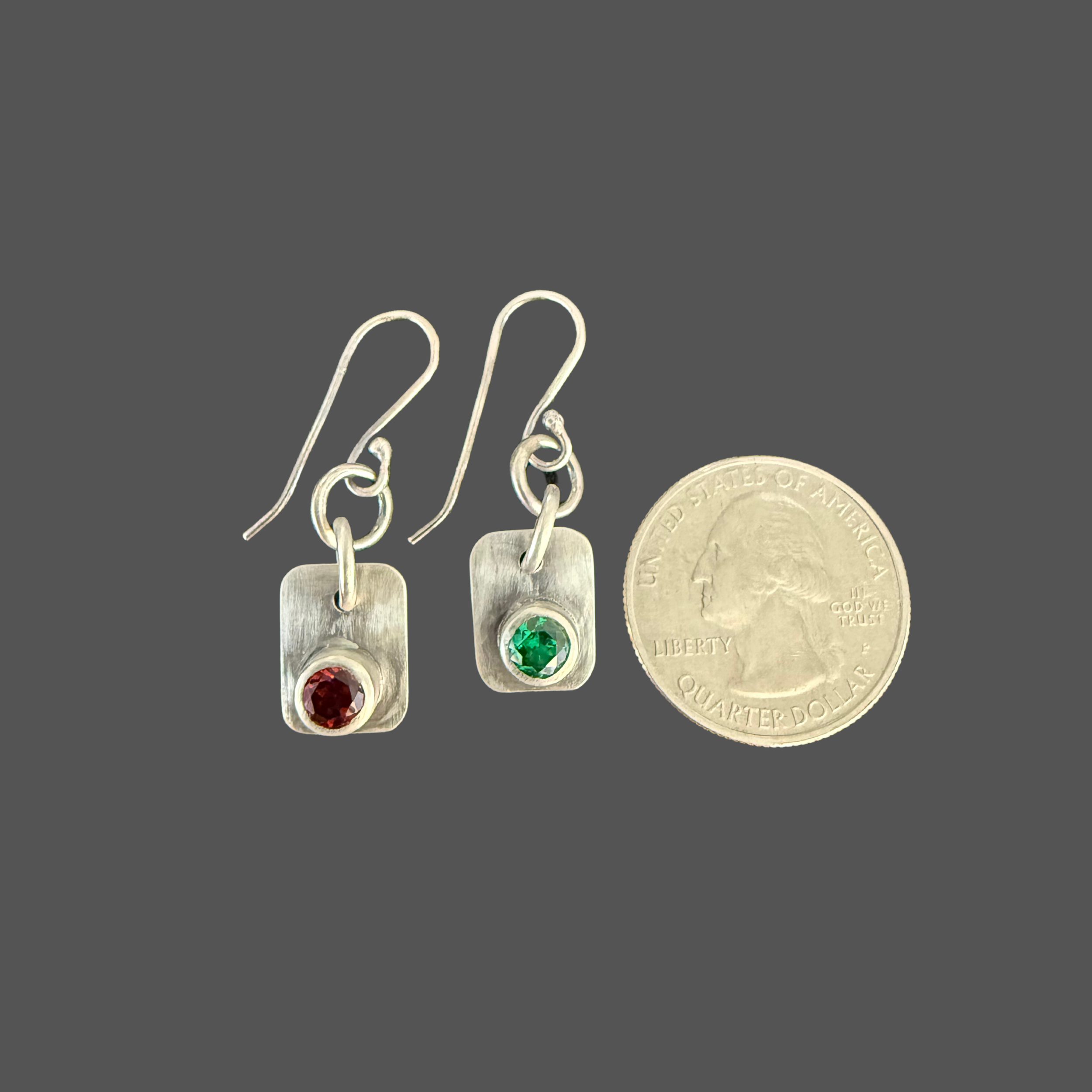 Quarter Red Light Green Light Earrings - Barbara Land.png
