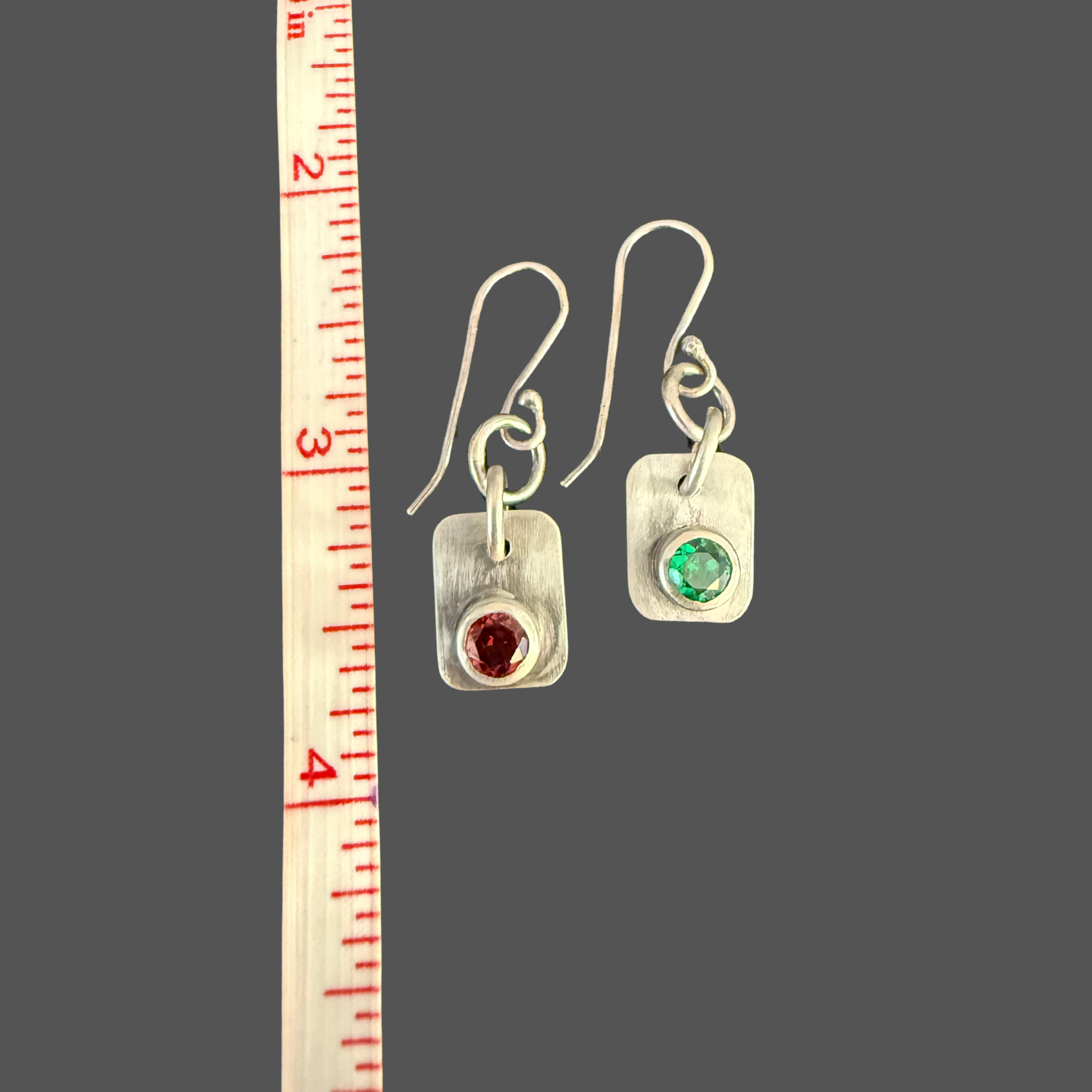 Measurement Red Light Green Light Earrings - Barbara Land.png