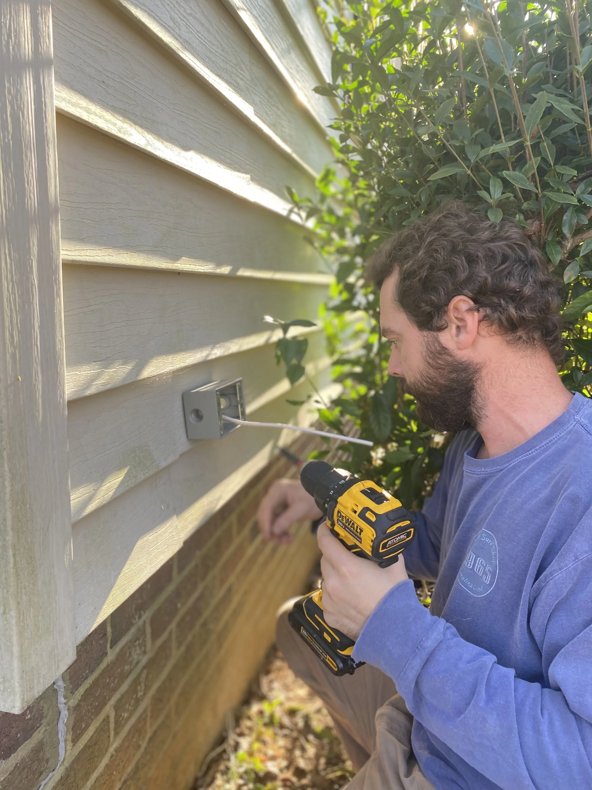 Wire Coming Thru Exterior Box.jpg