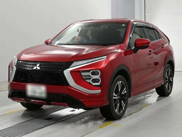 red mitsubishie cross over 2025