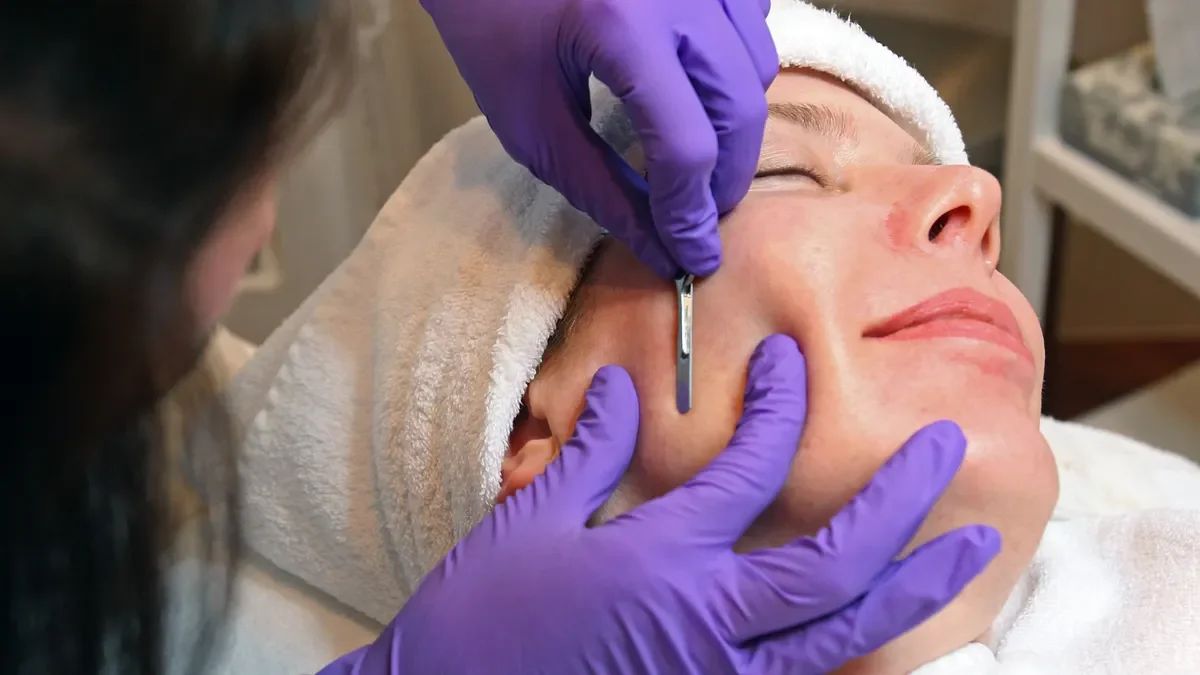 Dermaplaning