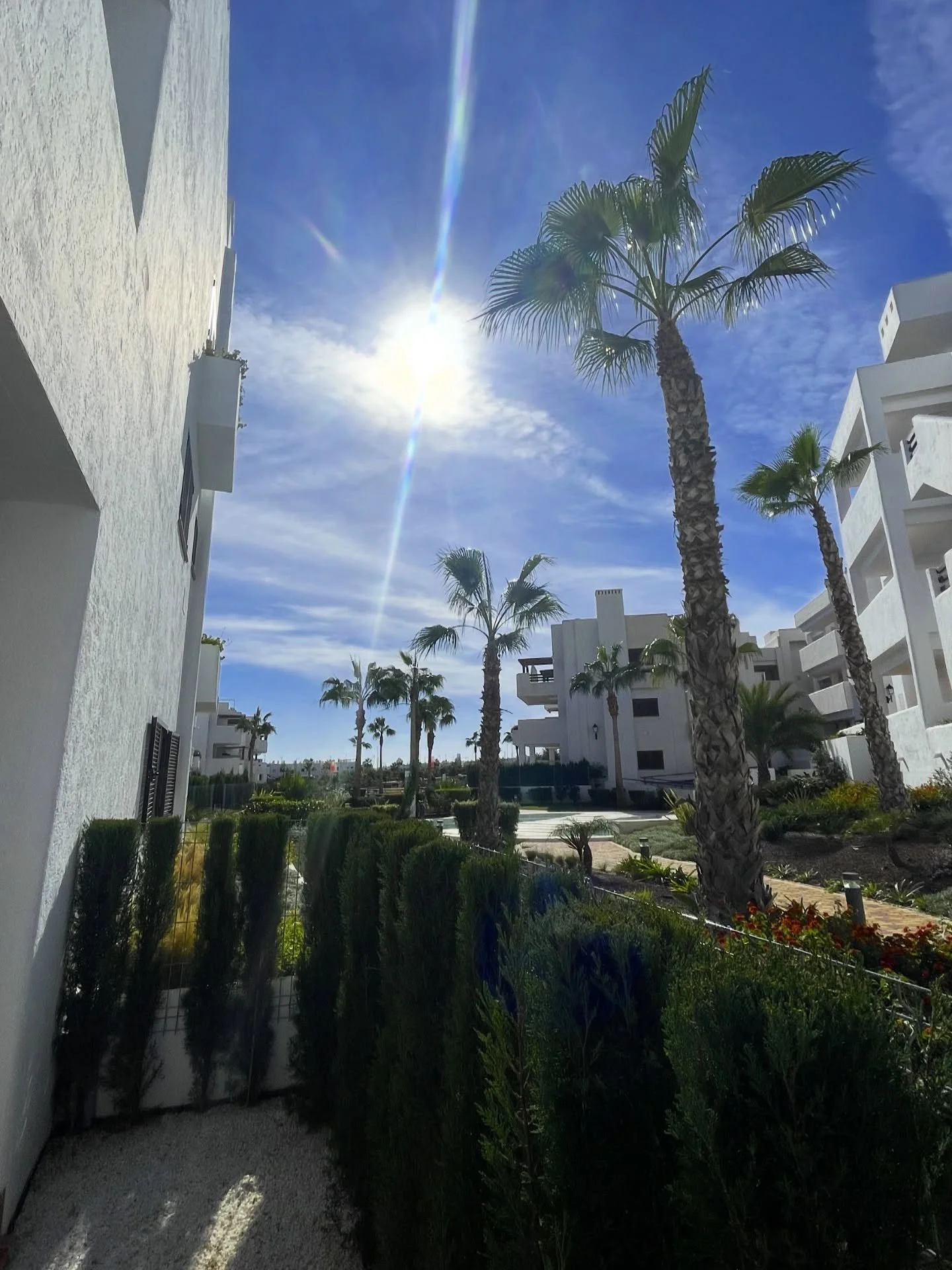 November in Zuid-Spanje be like ☀️25 graden☀️

We zijn voor het eerst met ons gezin in ons huis in Mar de Pulp&iacute; en het voelt direct als thuis. 

Mar de Pulp&iacute; ligt aan de Middellandse Zee, vlak bij het dorp San Juan de los Terreros, aan 