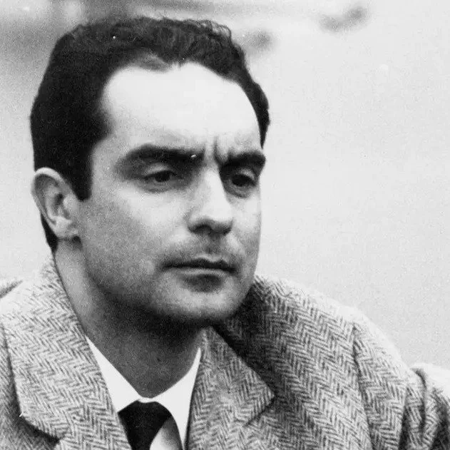 Today's Ruhl Reflection is on Italo Calvino and Lightness (#19 of 100 Essays I Don't Have Time to Write)

Summary: "She remarks on an essay by Italo Calvino on lightness, which in turn praises lightness not as mere frippery, but as a worthy choi
