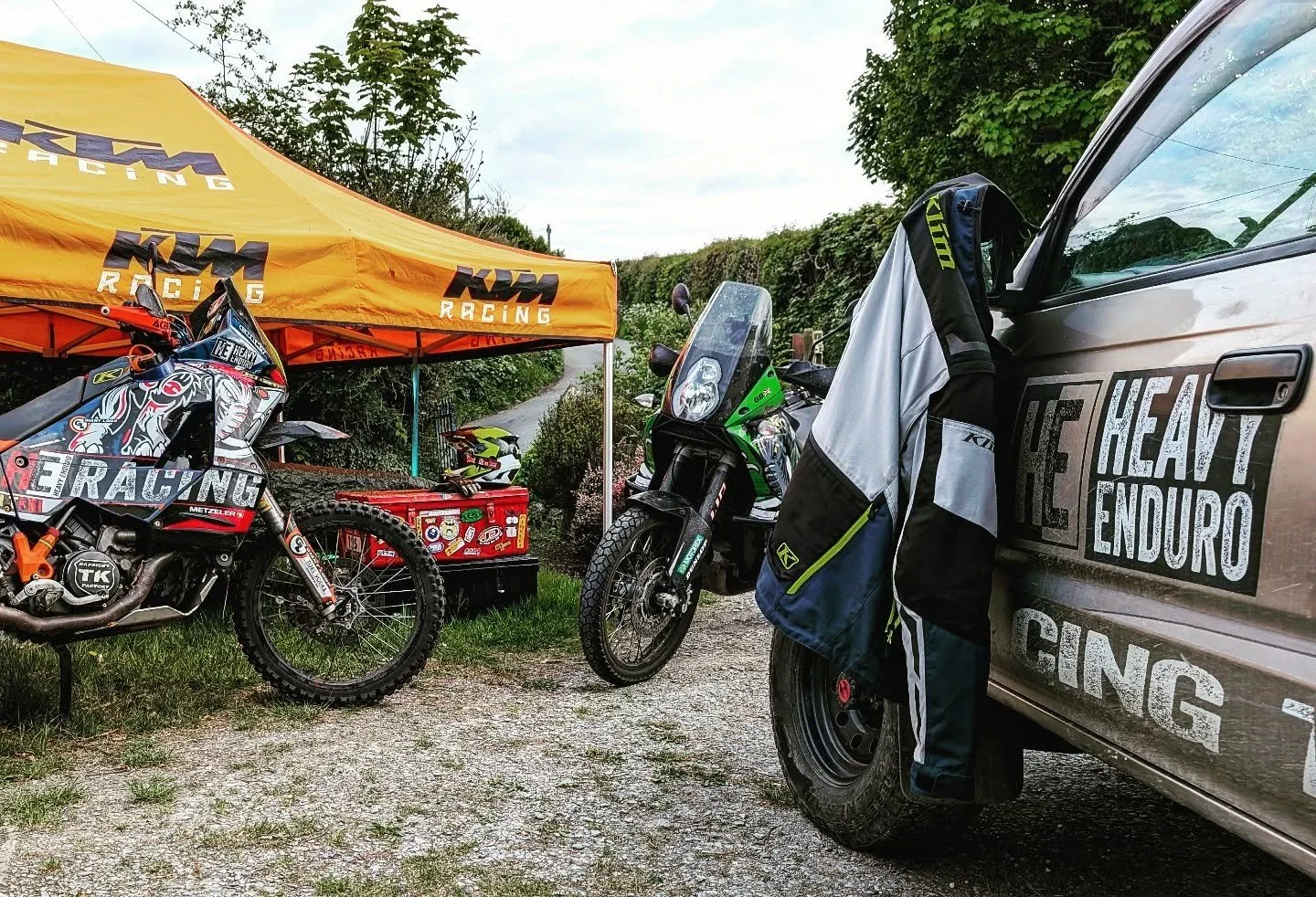 Pilot: Corky

Getting back into it. The LC8 was just as I remembered.

#giantloopmoto
#klimlife 
#torsvodka 
#expeditionfoods 
#unit31moto 
#metzelermoto 

#heavyenduroracing 
#heavyenduro 
#adventurebikes 

#ktm990 
#ktm990adventure 
#ktmlc8