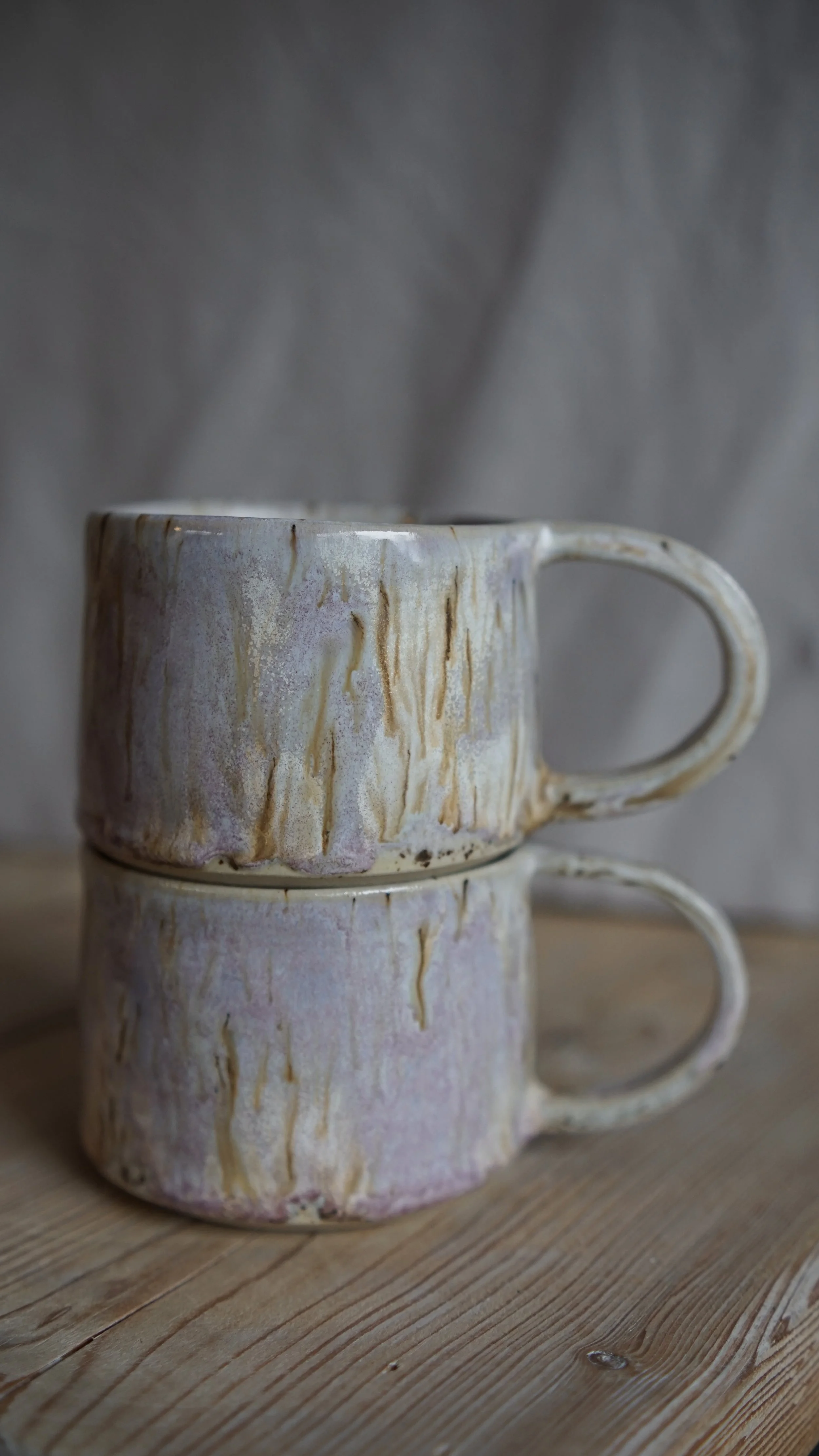 Steinzeug Tassen Salzwiese.jpg