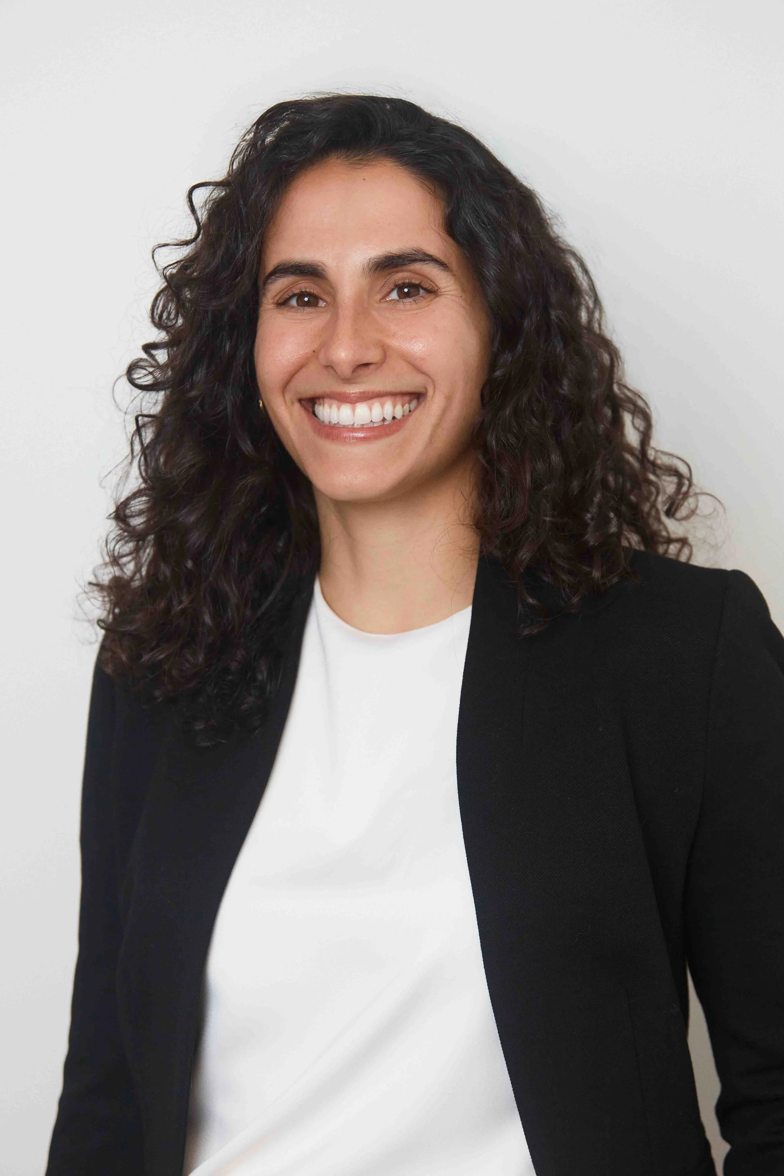 Teresa B. R. Protasio, LICSW - FOUNDER & CLINICAL DIRECTOR