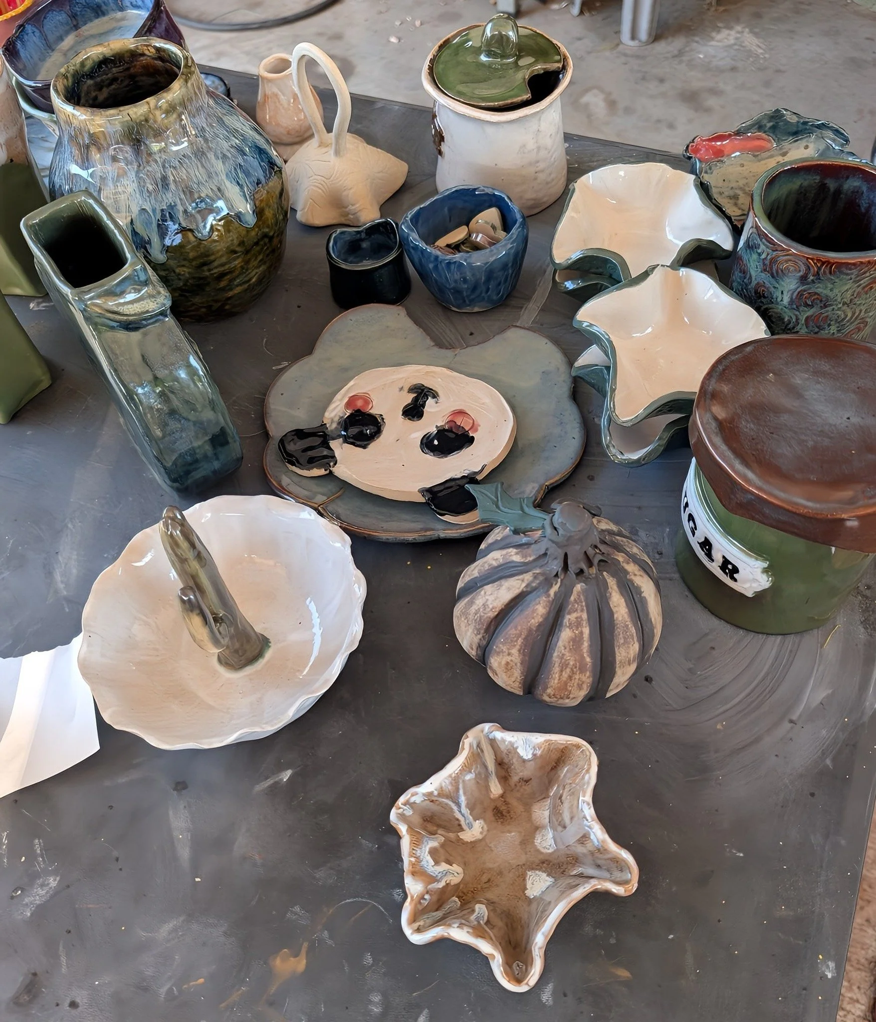 JUMP ON THIS! 

I can't believe I'm saying this, but both classes this week are already almost full! 

See all these pieces? They are made by students. Yes, even students who have only attended twice! 

This is so possible for you, but seats are limi