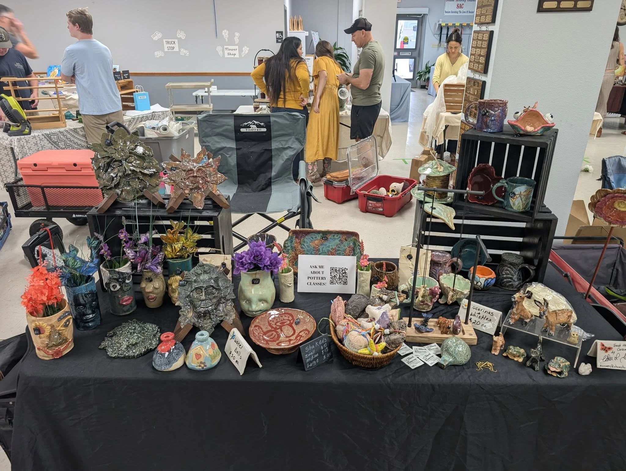 GOOOOOOD MORNING HILL COUNTRY!

I'm here at the Marble Falls Market , and we'll kick things off in about 30 minutes

This is a SHORT show (10-2), so don't put off getting out here. 

There's food, drink (try the lemonade!), and so much else!

Marblef