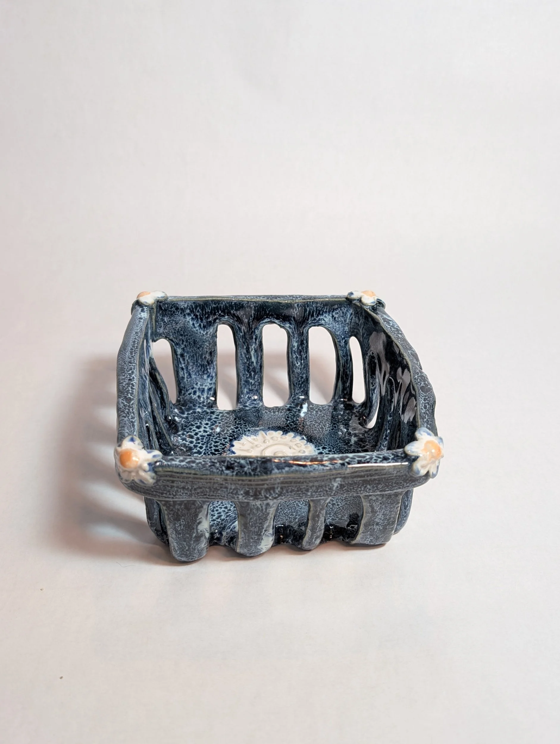 Ceramic Basket in Snow Storm Oil Spot