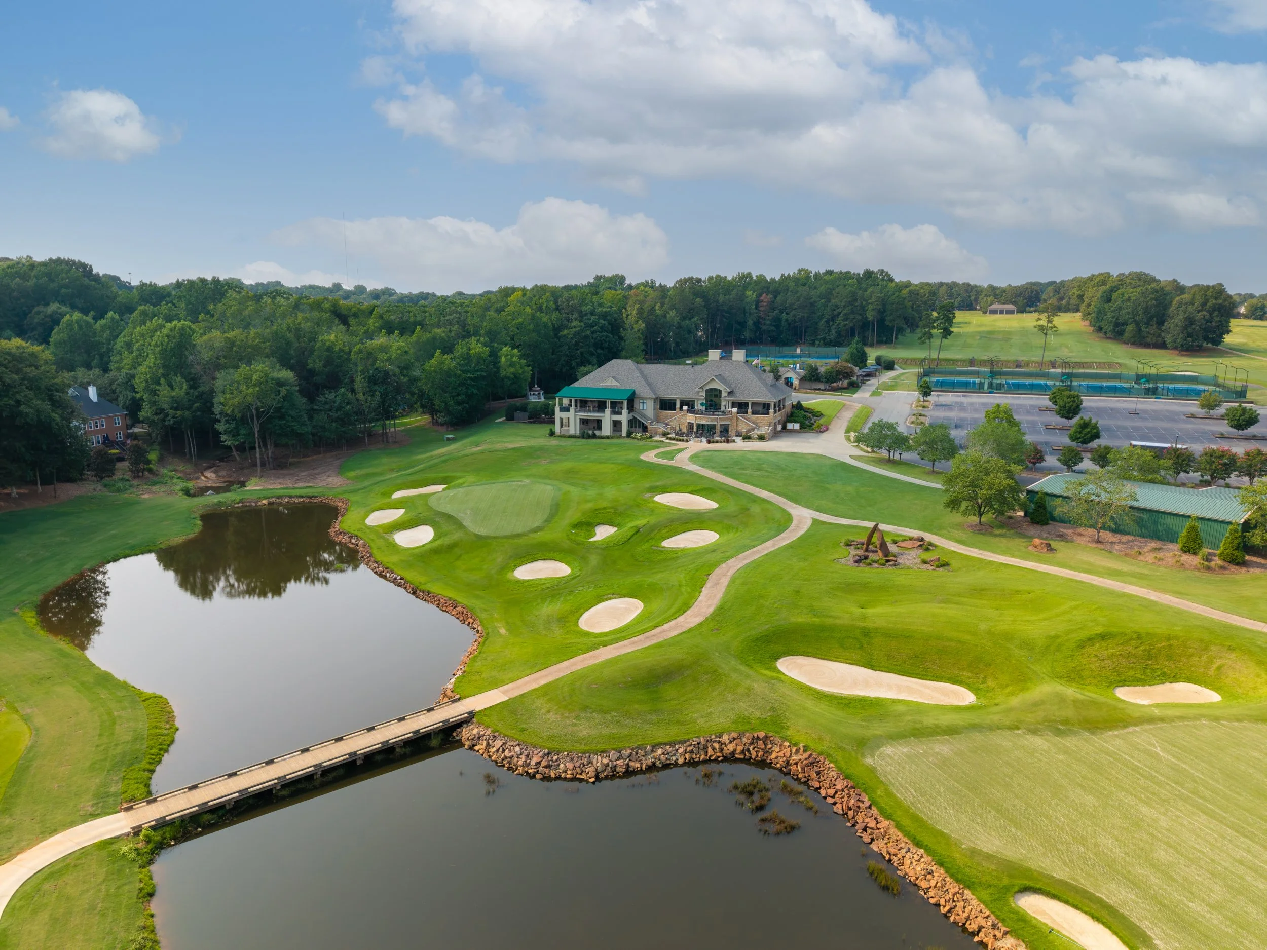 Country Club -2.jpg