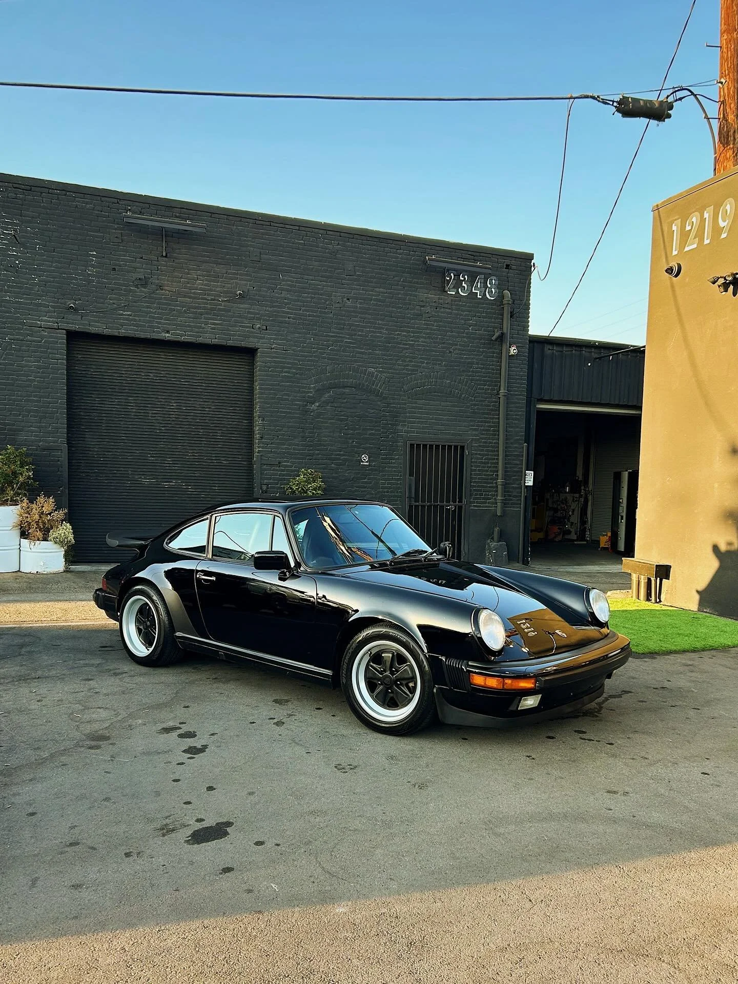 Smiles all around when we come through 🏁
Mini Detail // Porsche 911 G