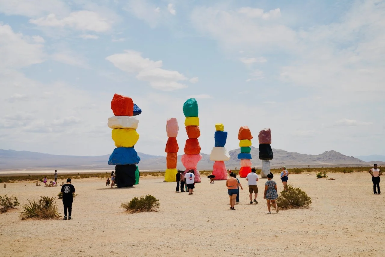 7 Magic Mountains
