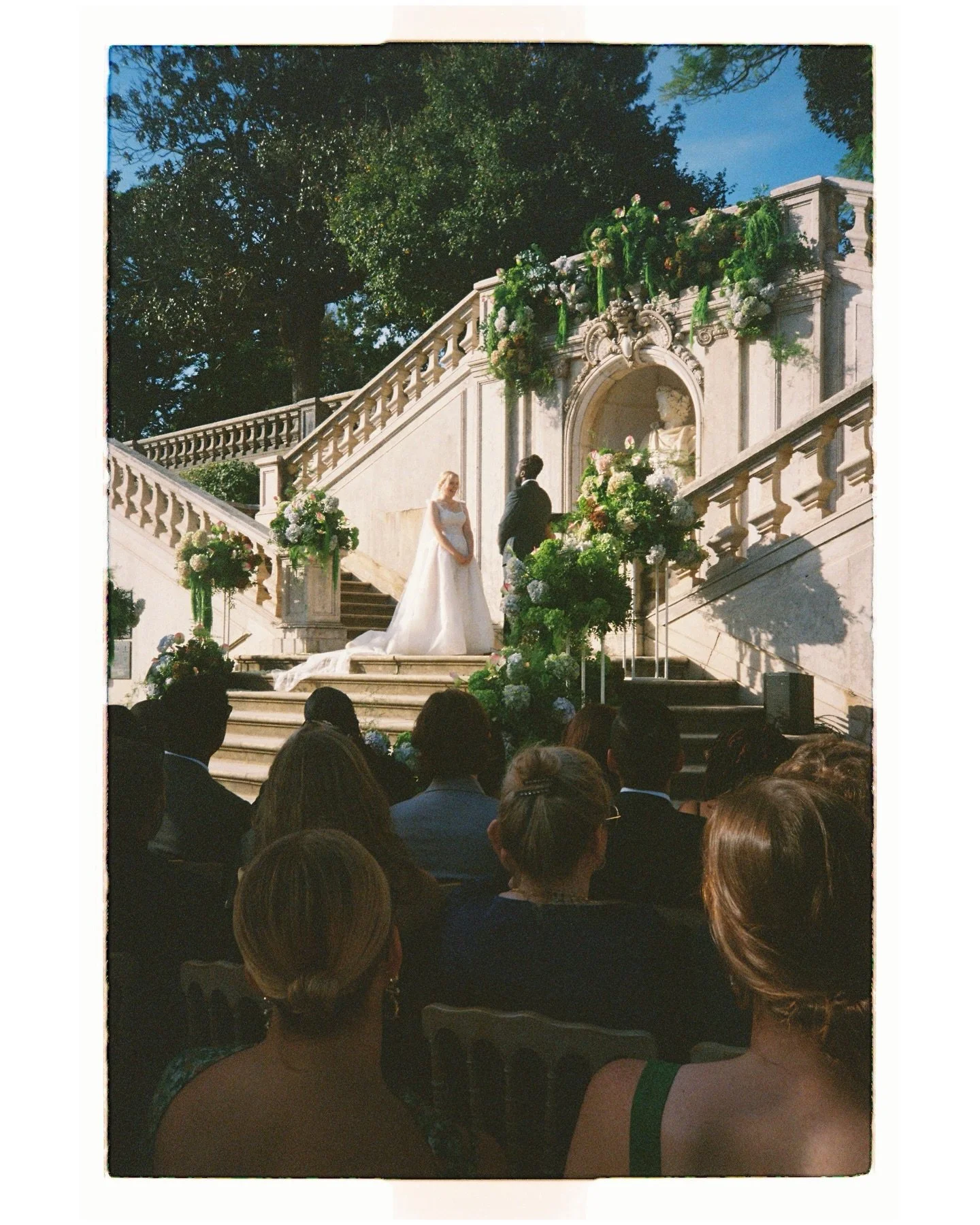 L&amp;D wedding at the beautiful Vandelli 🎞️

#destinationwedding #lisbonwedding #weddingphotographer #lisbonweddingphotographer #35mm