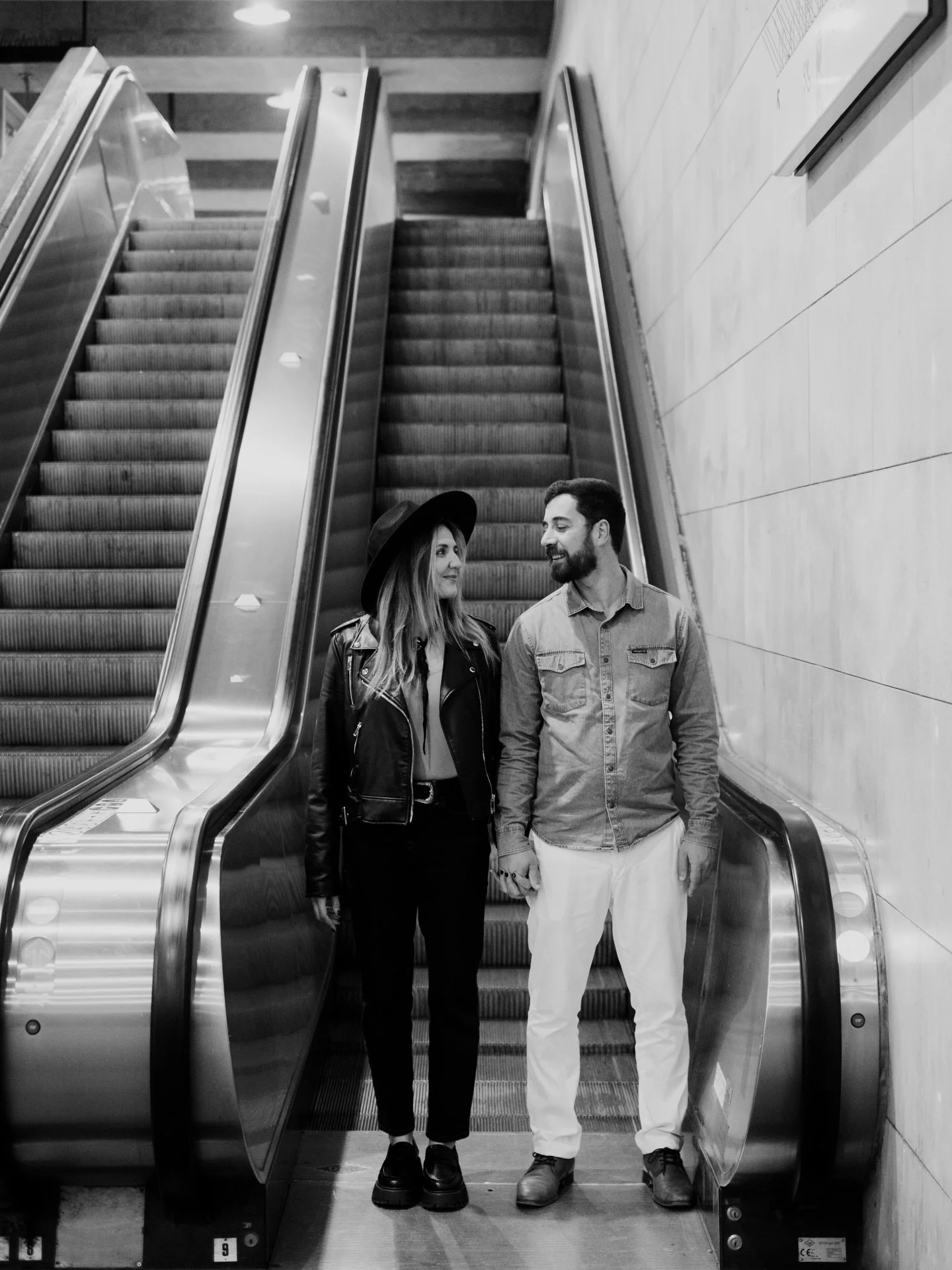 A good way to end the day with friends and a quick photoshoot in Lisbon.

@katvphotographer &amp; @sam_pesca

#destinationwedding #lisbonwedding #weddingphotographer #lisbonweddingphotographer #35mmfilm