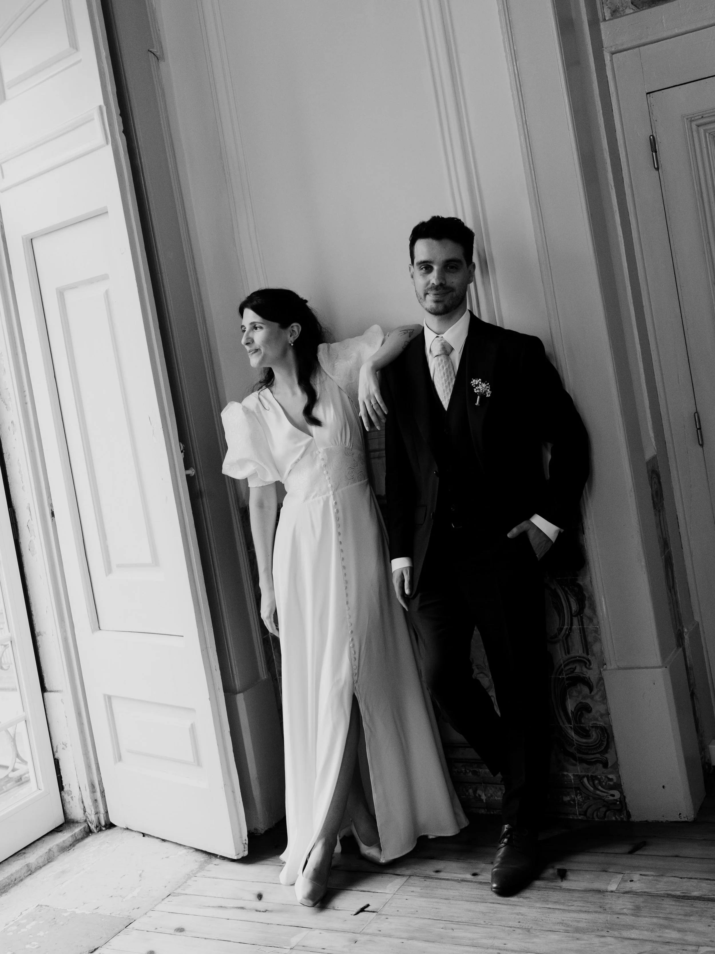 Maria &amp; Jo&atilde;o

Somewhere between the streets of Lisbon and a timeless ch&acirc;teau, love found its forever home

#destinationwedding #lisbonwedding #weddingphotographer #lisbonweddingphotographer #35mm