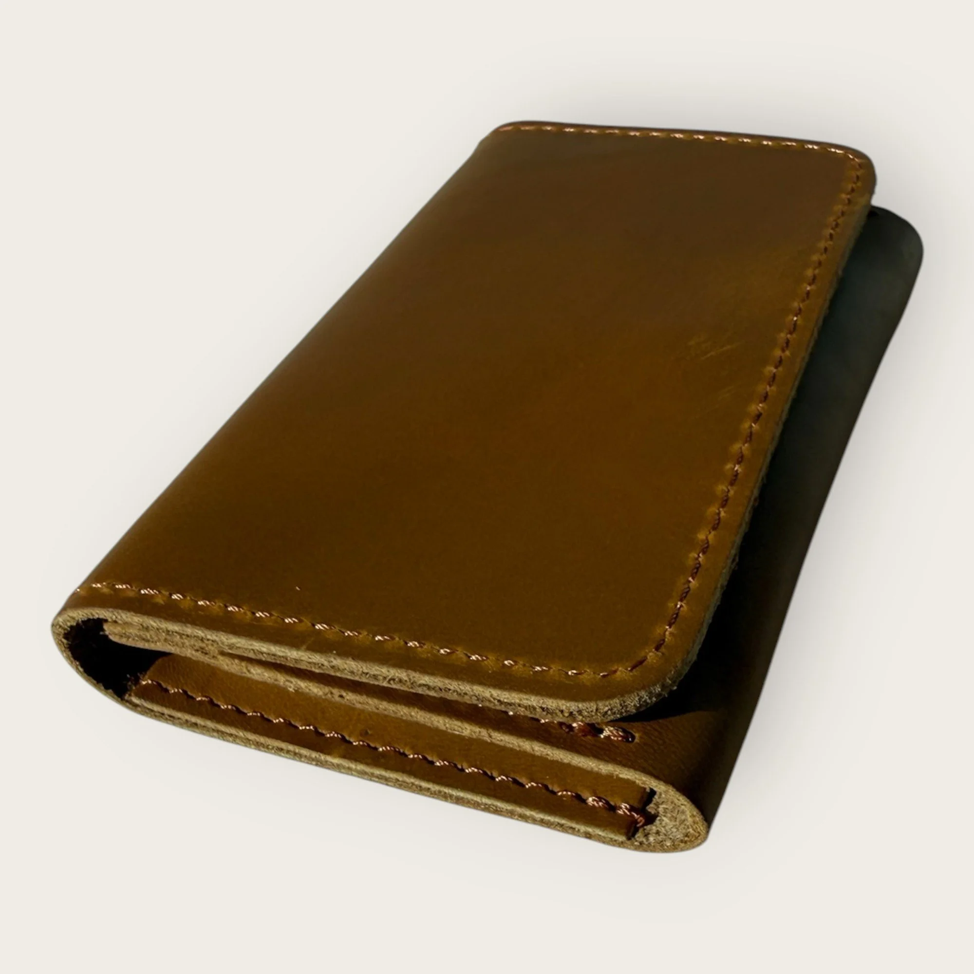 The Clever Snap Clutch 3.jpg