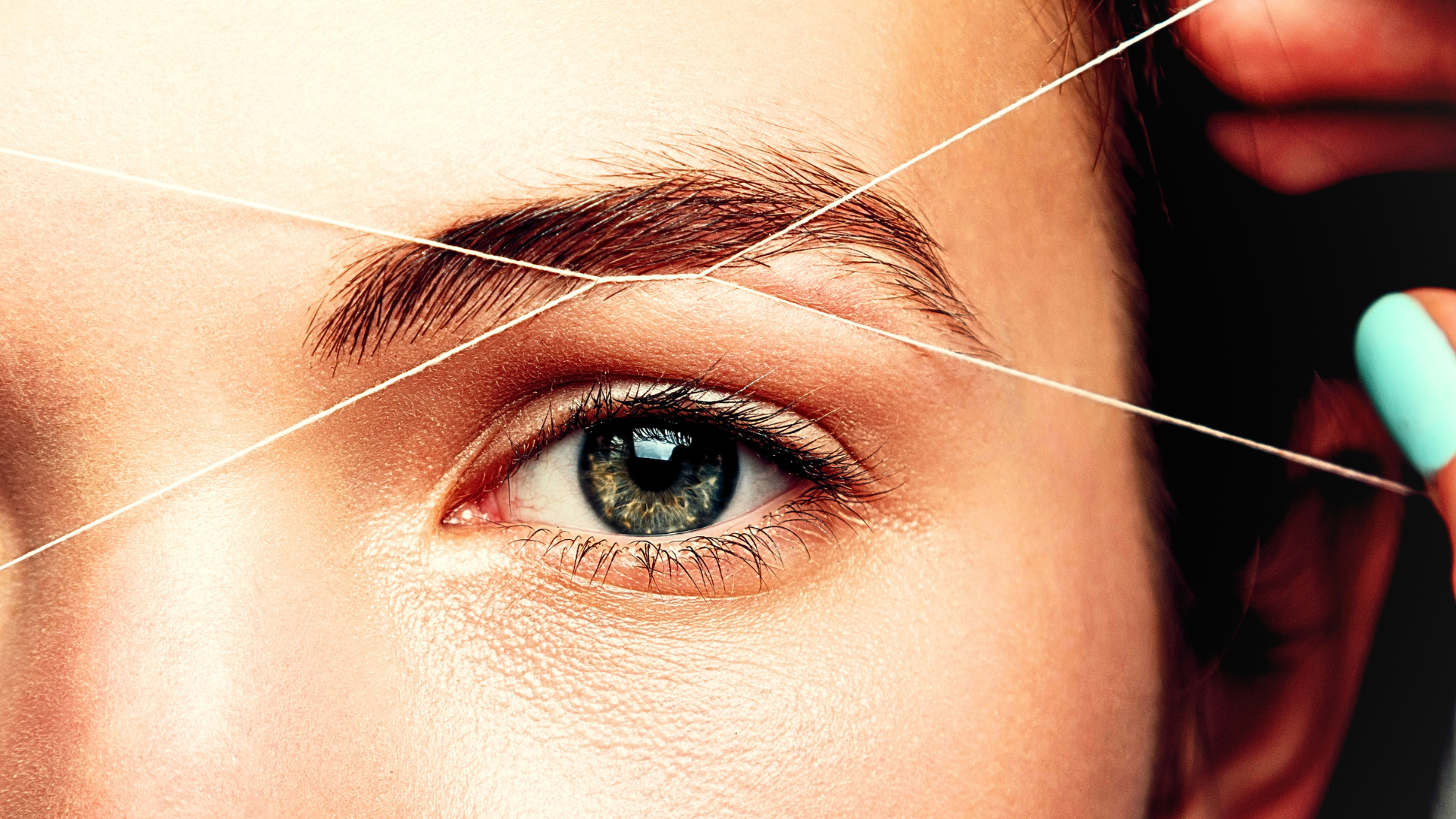 Lip & Chin Threading