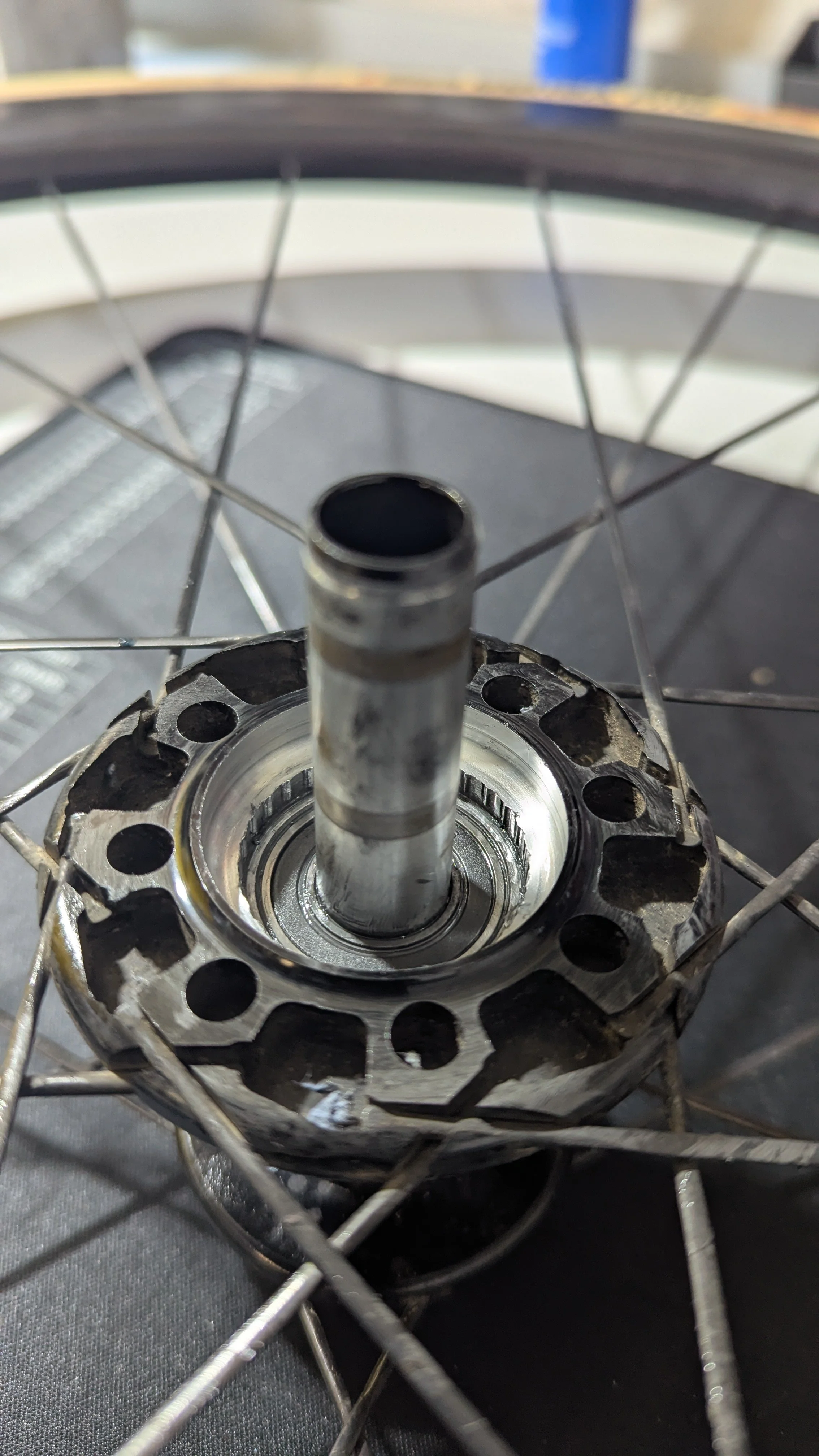 Wheel Hub Service