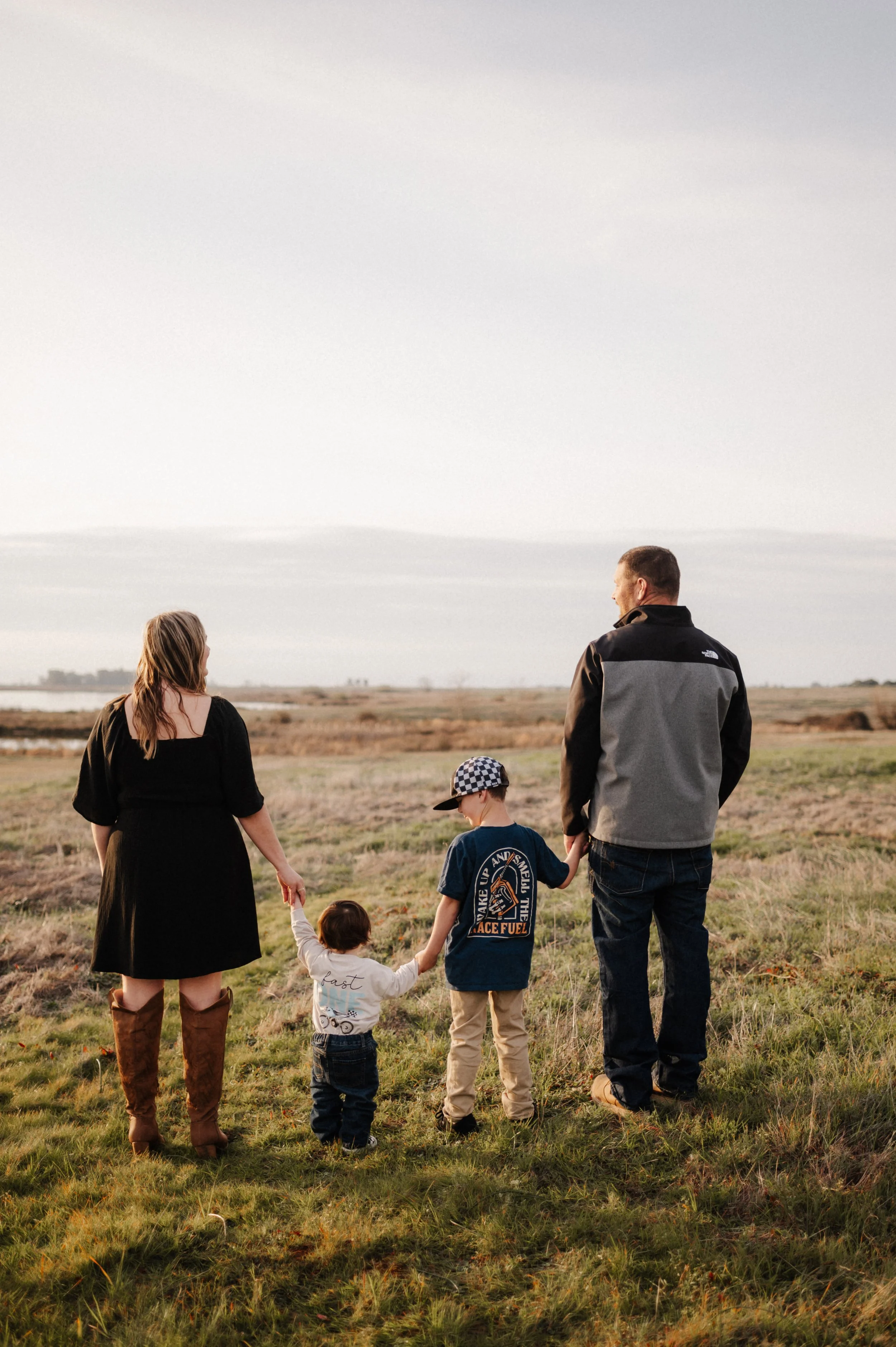 Jondea Erisman spending time with her family