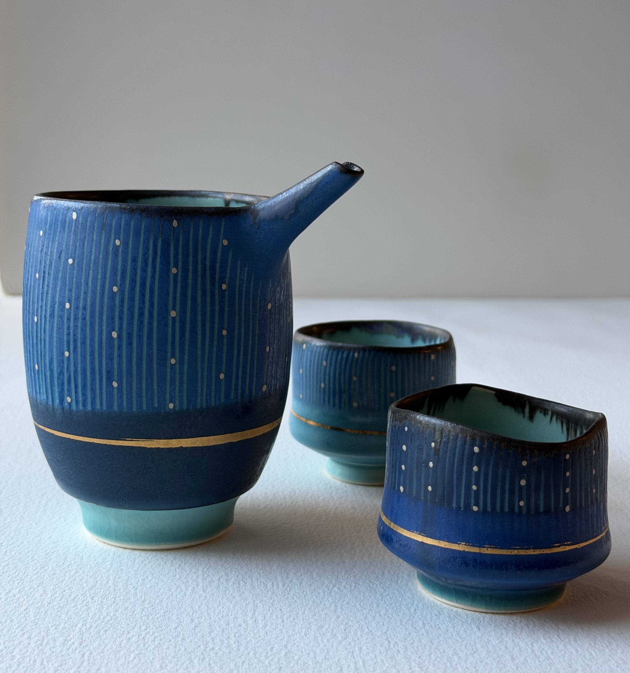 SJ- (Koichi Iinuma) Blue Carafe.jpg