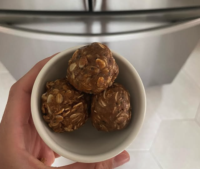Postpartum Snack Recipe: Energy Bites
