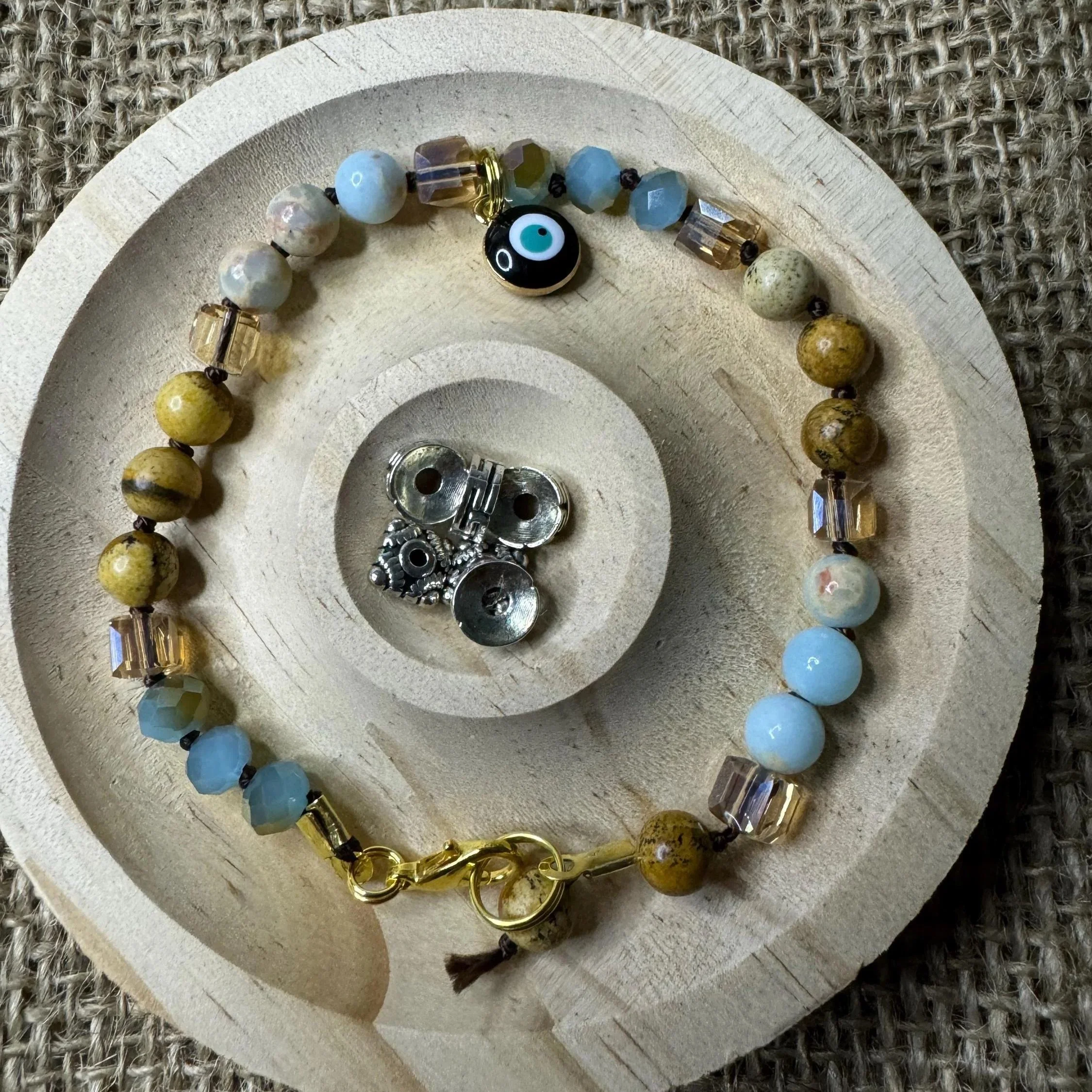 https%3A%2F%2Fi.etsystatic.com%2F53178516%2Fr%2Fil%2Fb9503e%2F6282309463%2Fil_fullxfull.6282309463_8lr8.jpg