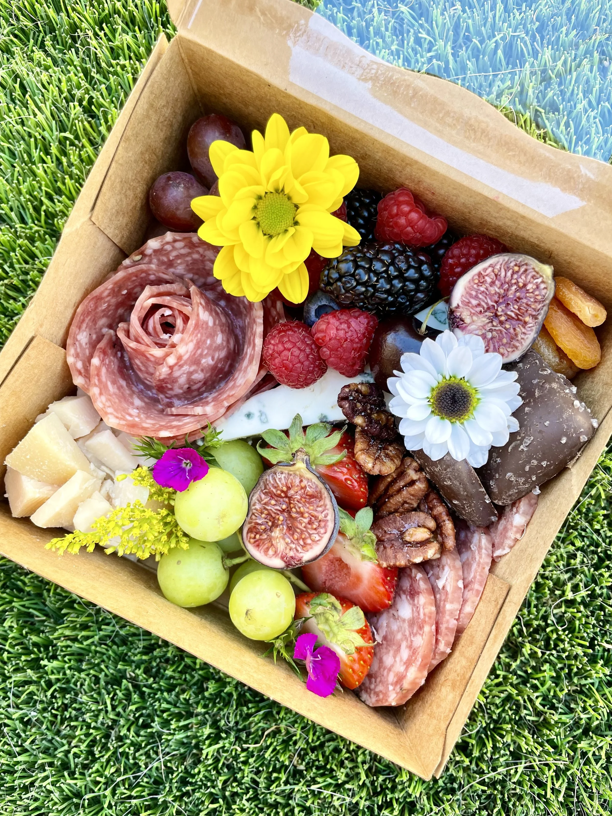small-charcuterie-gift-box-grass-fresh-figs.jpeg