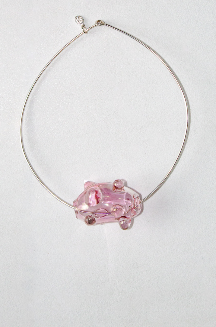 Gargantilla Cápsula T