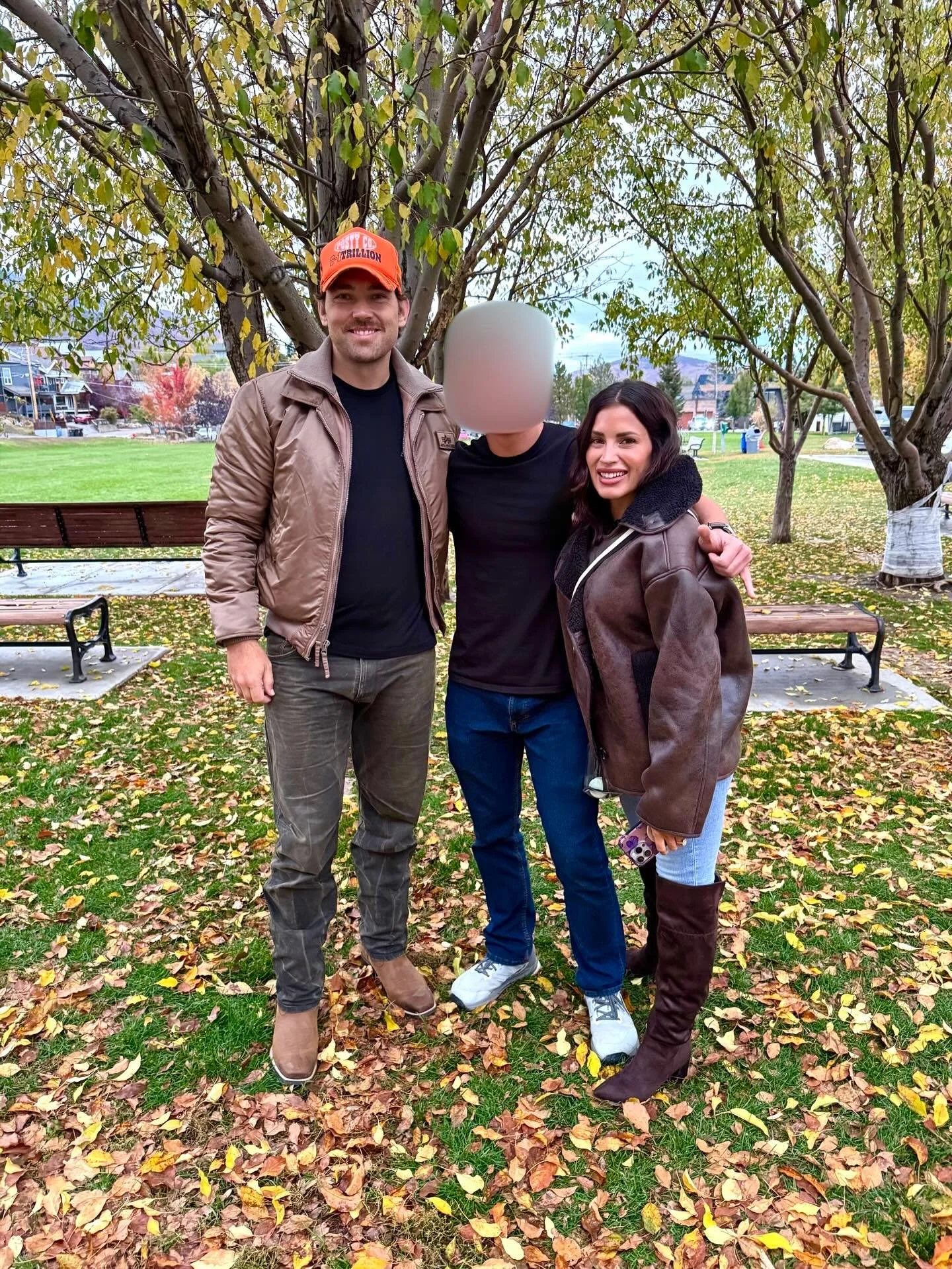 So cool to meet @chris.romrell and @thekatherinero &mdash; two amazing members of The Terminal List family! They&rsquo;re both incredibly kind and talented.
For those who don&rsquo;t know, Chris does stunts on The Terminal List and co-coordinated the