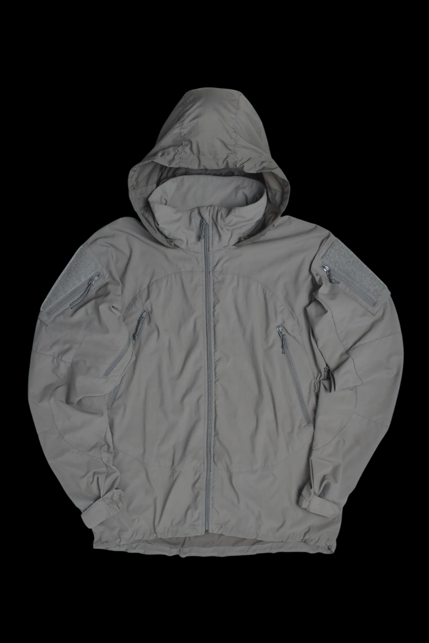 The jacket James Reece(Chris Pratt) wears in The Terminal List: Dark Wolf Episode 1