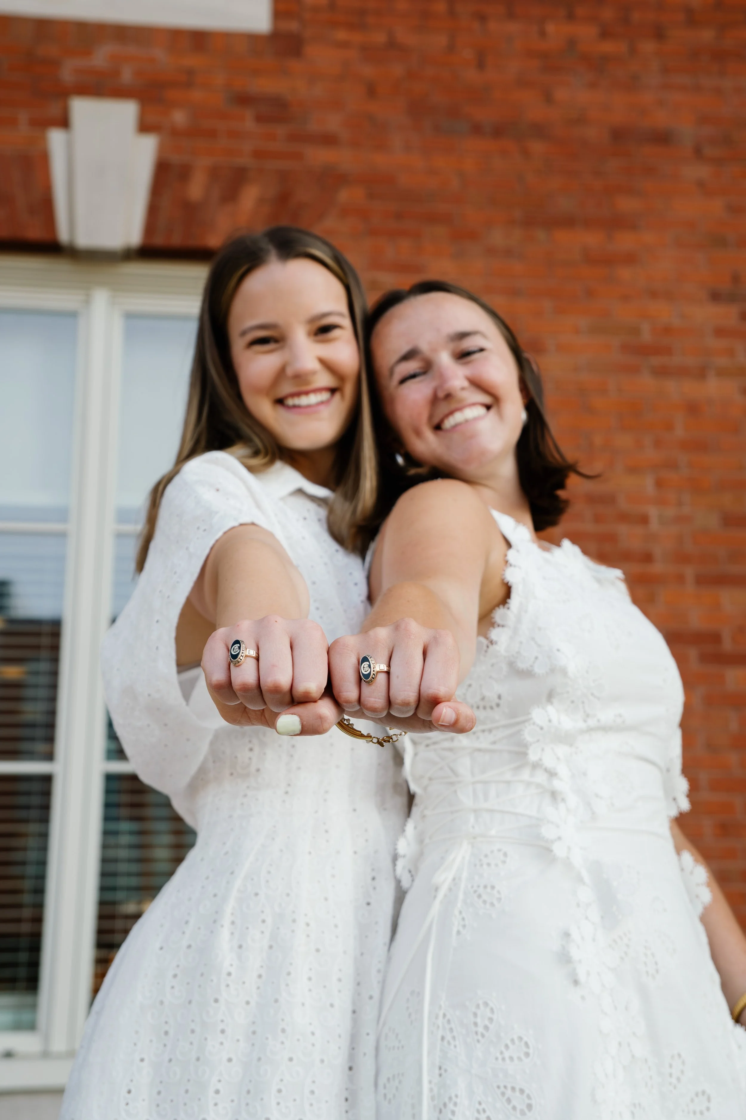 bekah and carrie-28.jpg