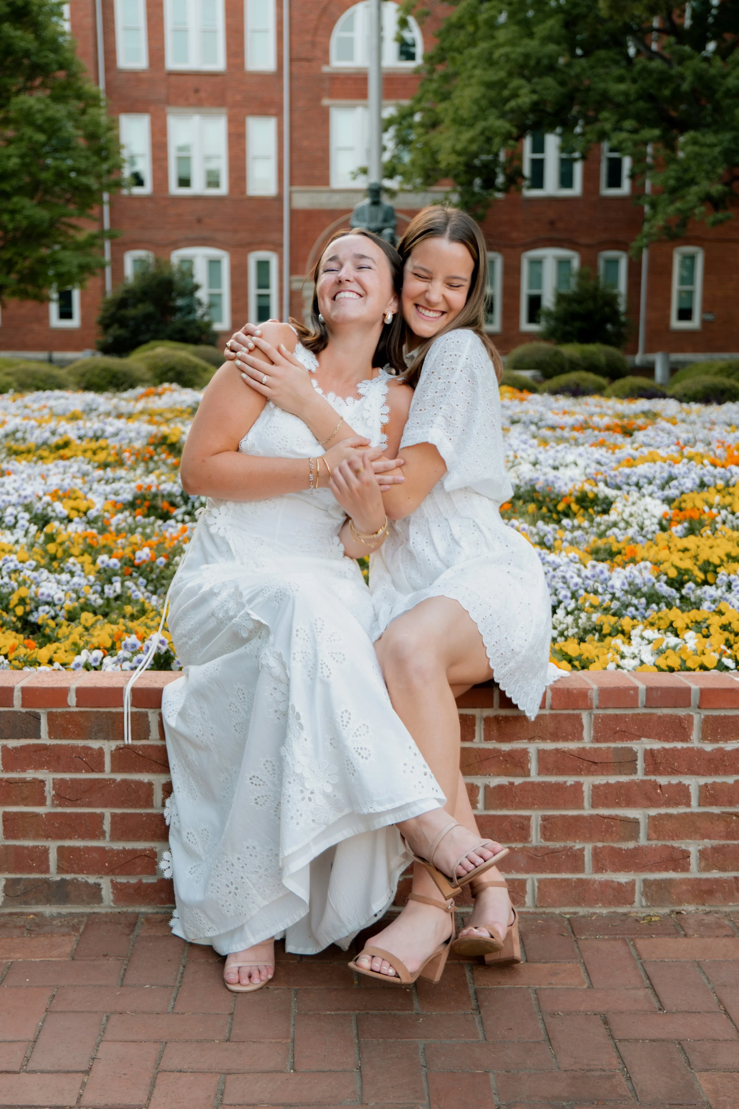 bekah and carrie-37.jpg