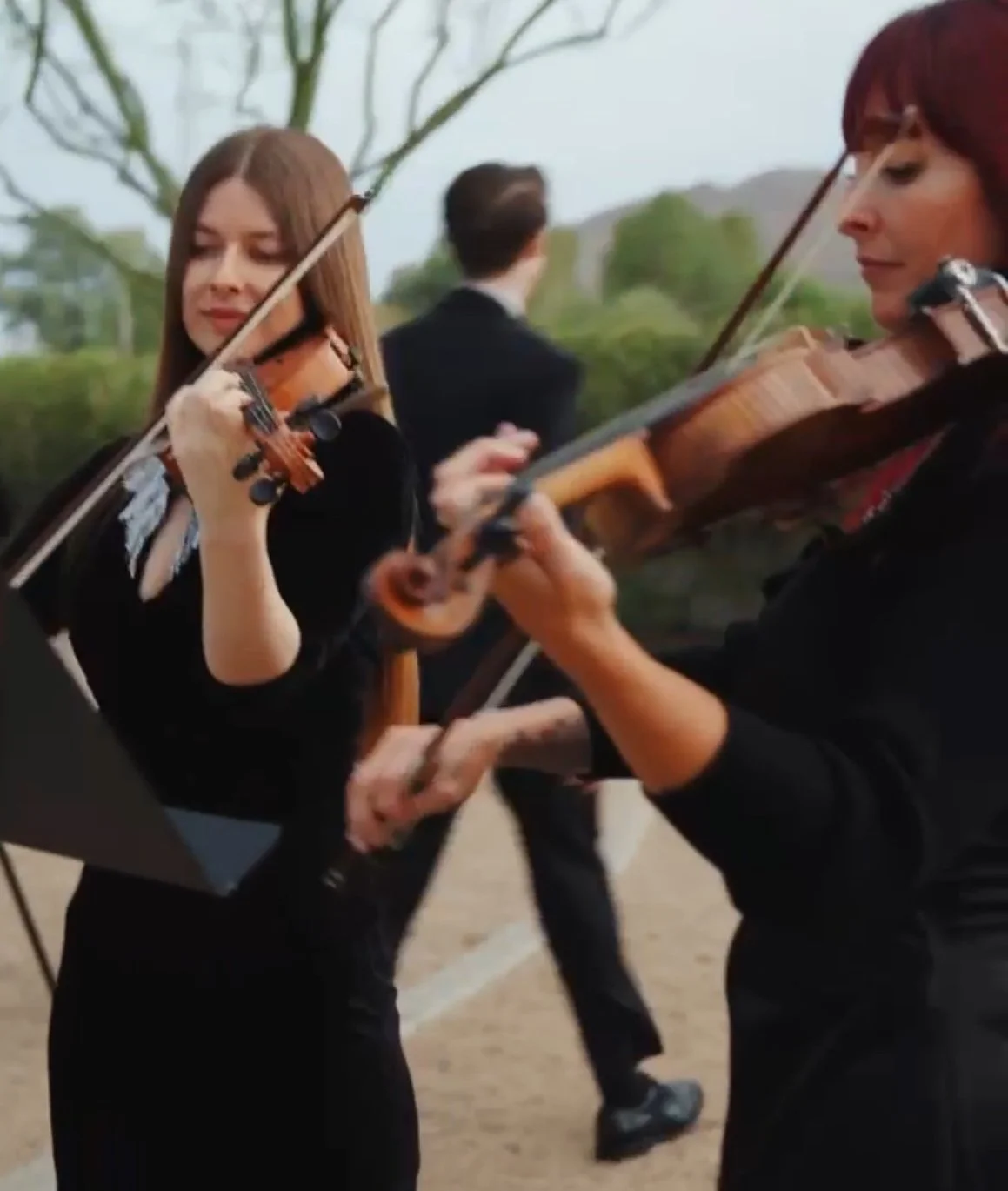 alona-violinist-phoenix-wedding-ceremony.jpeg