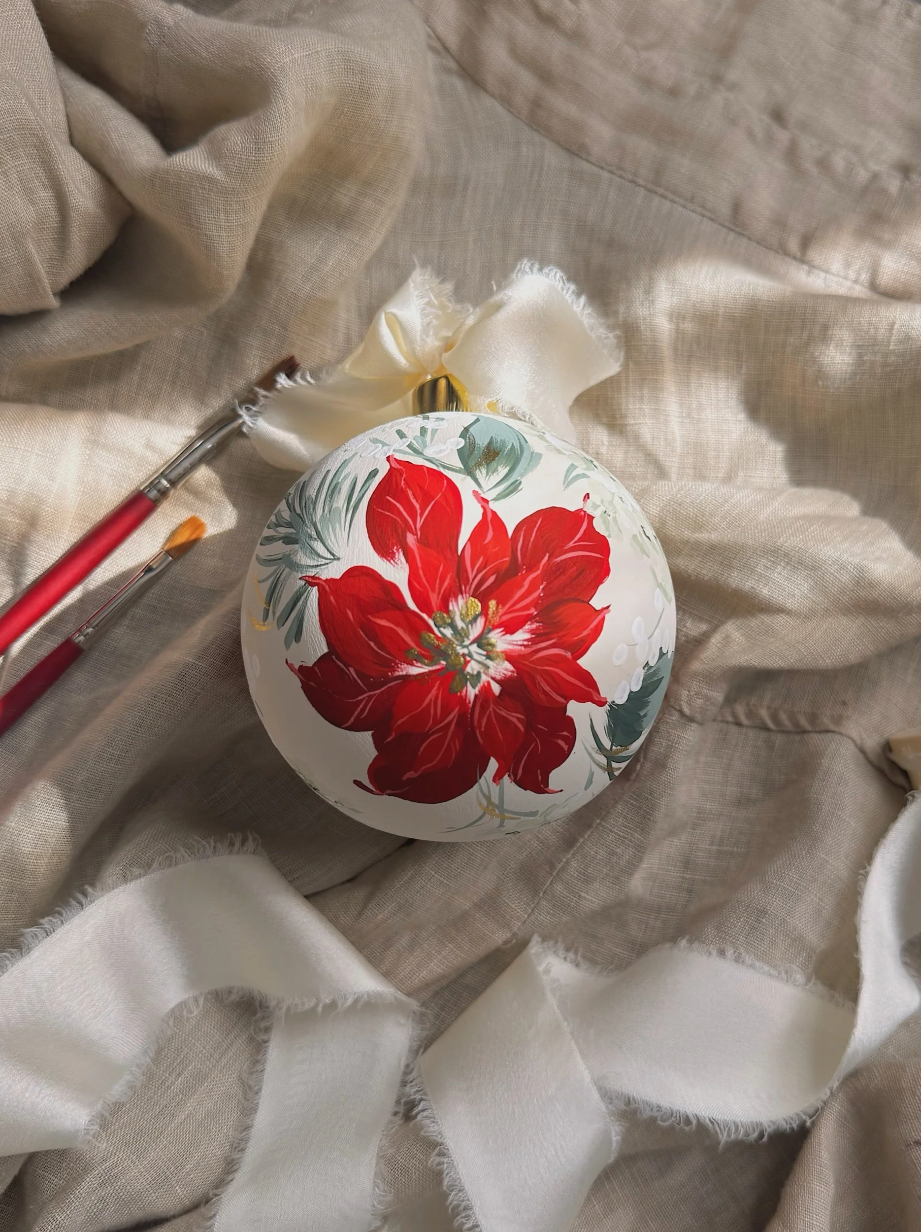 Poinsettia + Pine on Ivory (W)