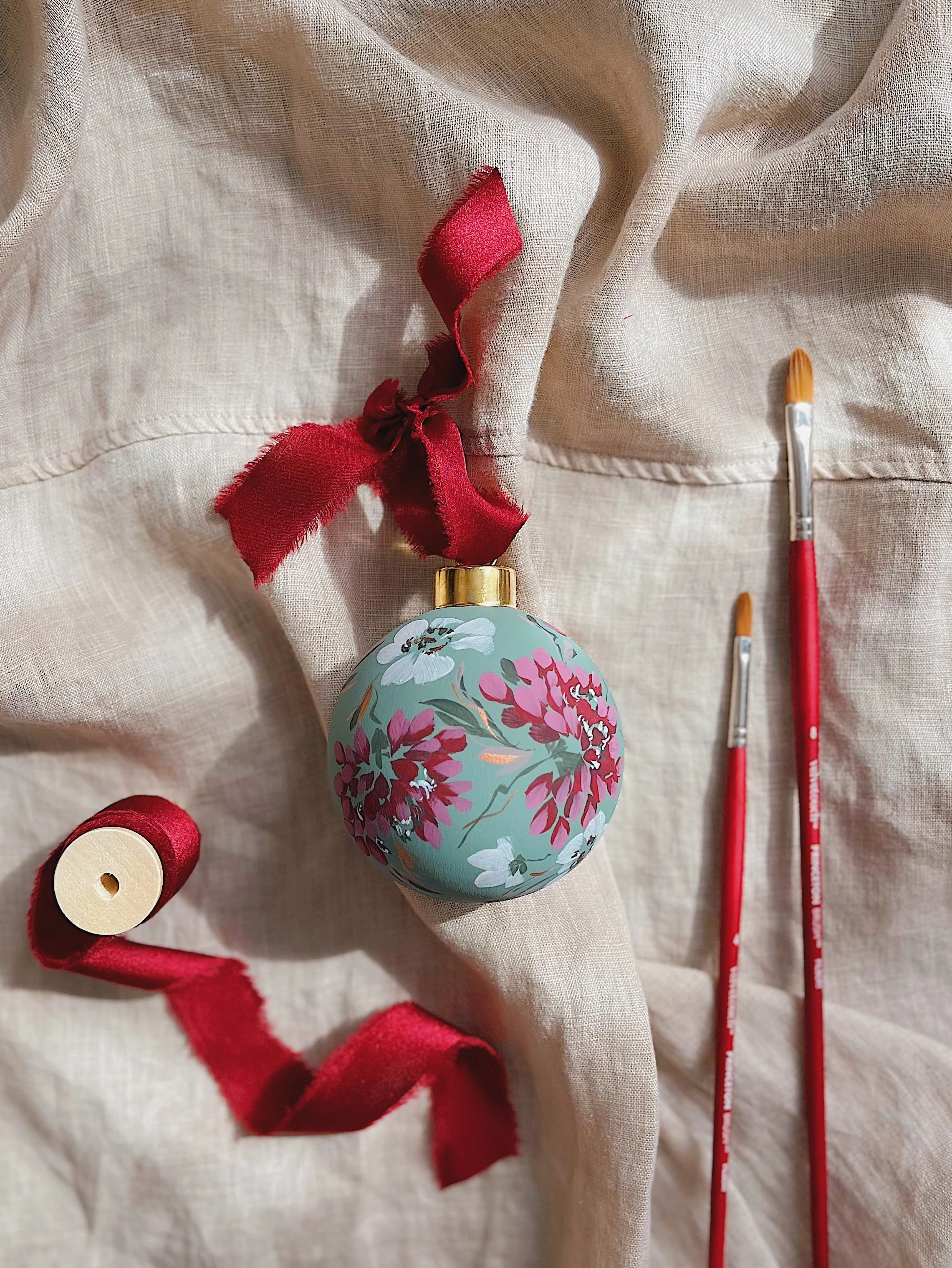Chrysanthemums on Sage