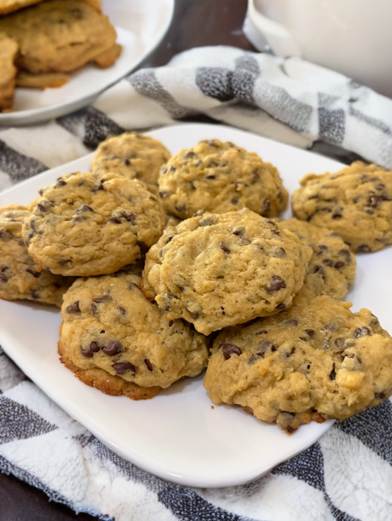 Homemade - Chocolate Chip Cookies (6-Pack)