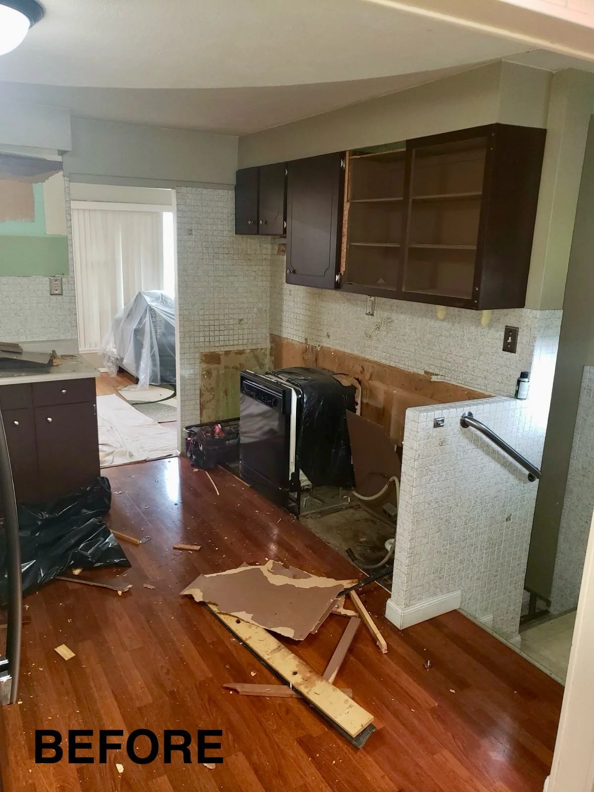 3kithchenbefore2.jpg