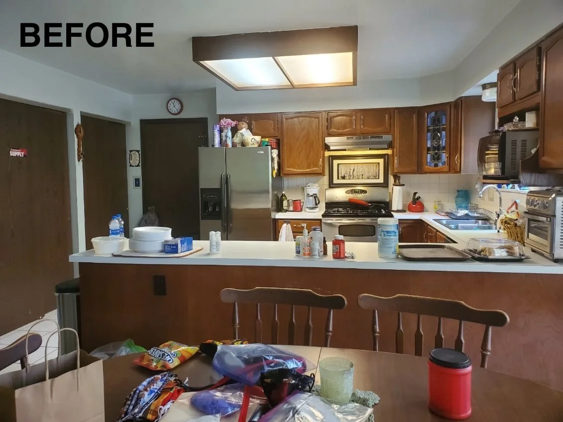 kitchen before.jpg