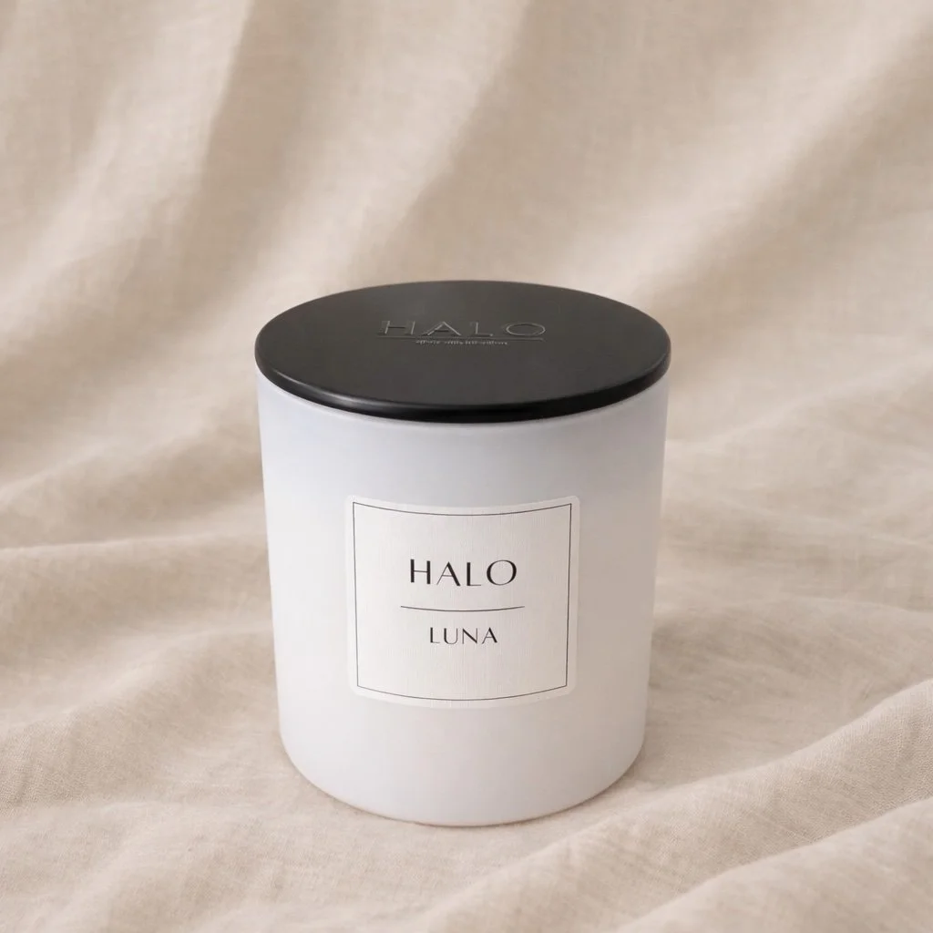 Luna with lid on.jpg