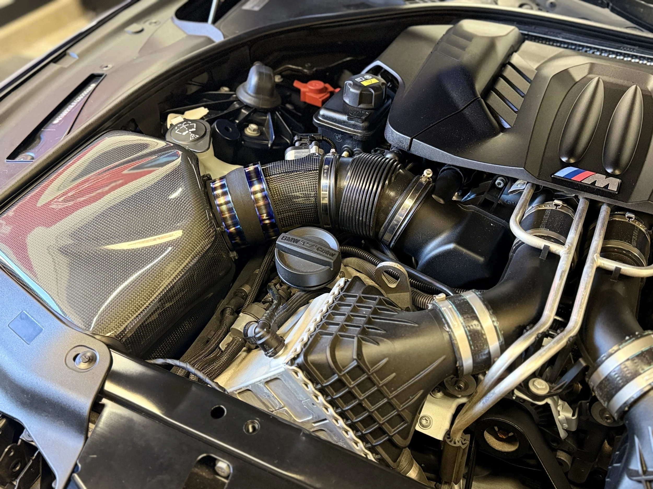 Gruppe M Carbon Fiber Intake