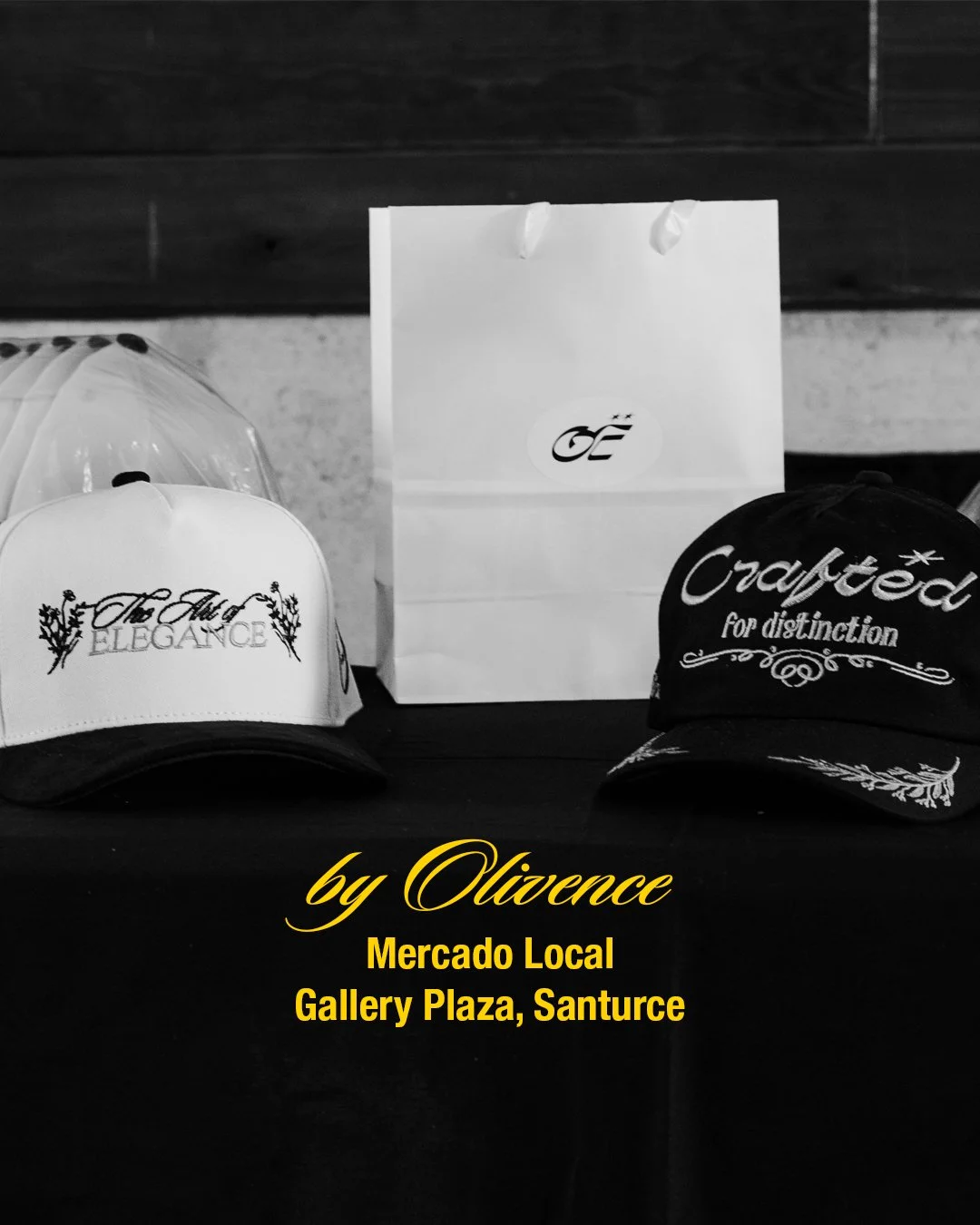 Where the vision meets the people. 
A quiet moment from the market. 
By Olivence experienced in person.

Siempre es bueno mezclar el arte, la moda y la fotograf&iacute;a. Gracias a todo el que se di&oacute; la vuelta.🙏🏽

byolivence.com
ACT III SOON