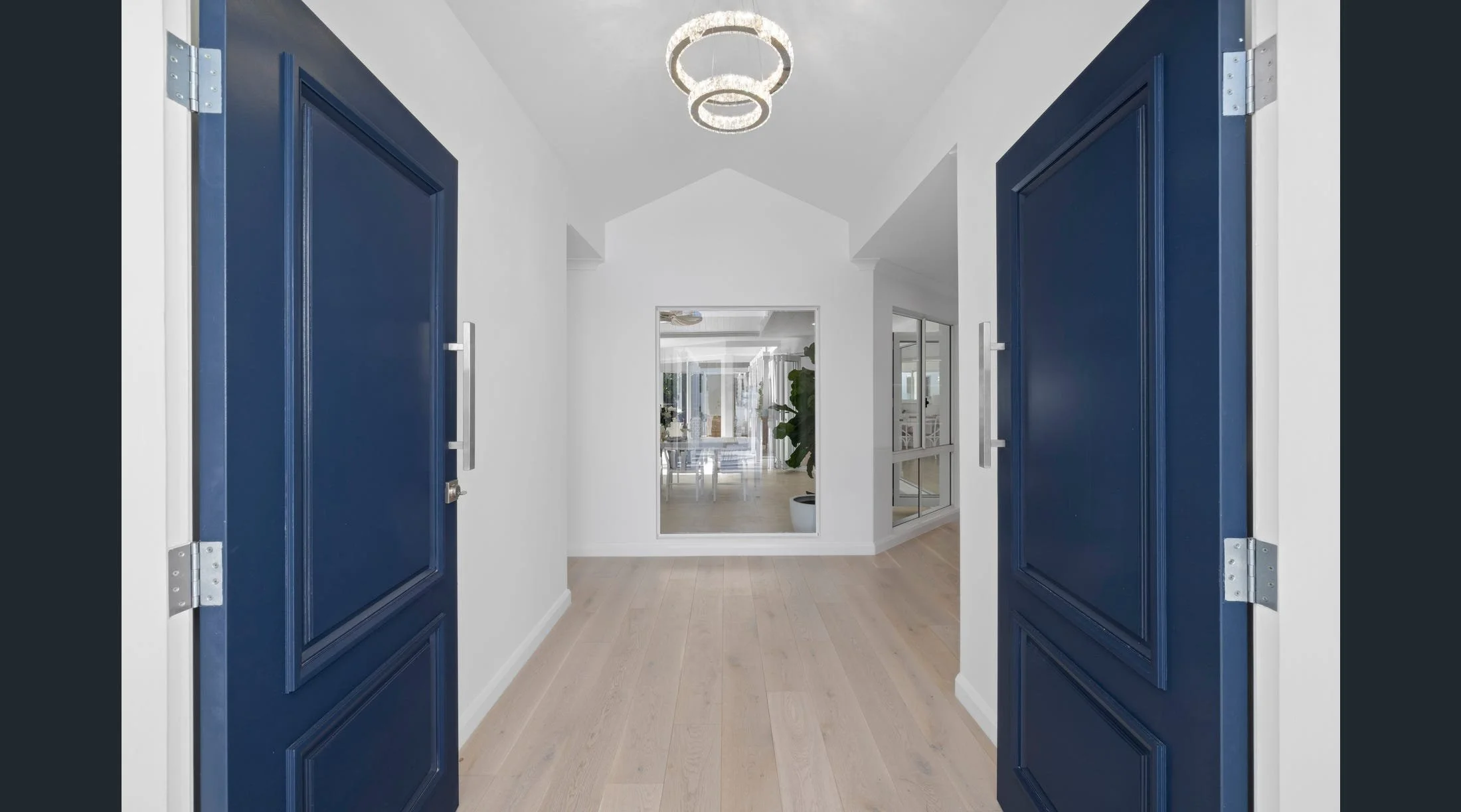 122 shorehaven 3.jpg